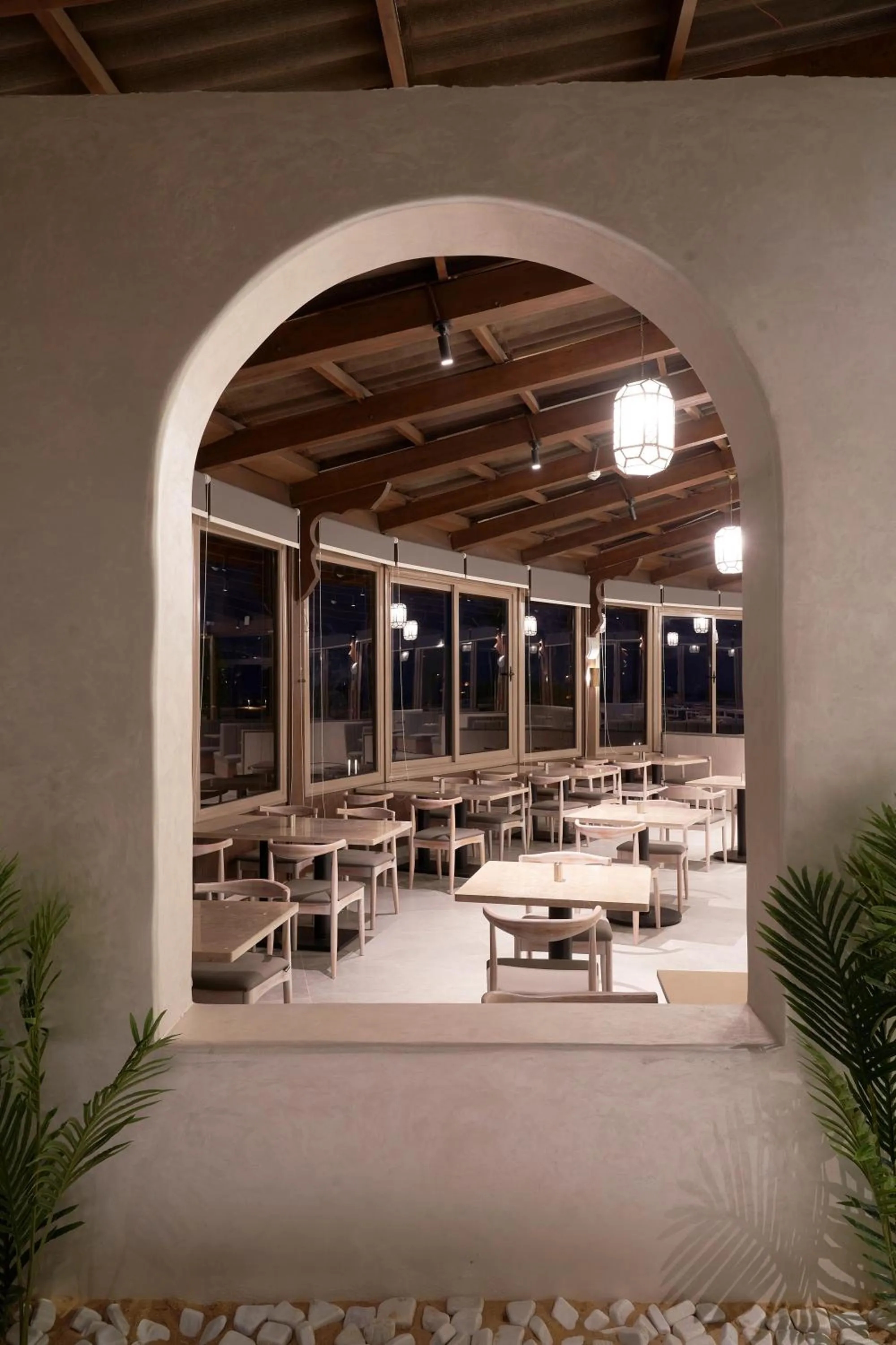 Restaurant/places to eat in True Beach Resort