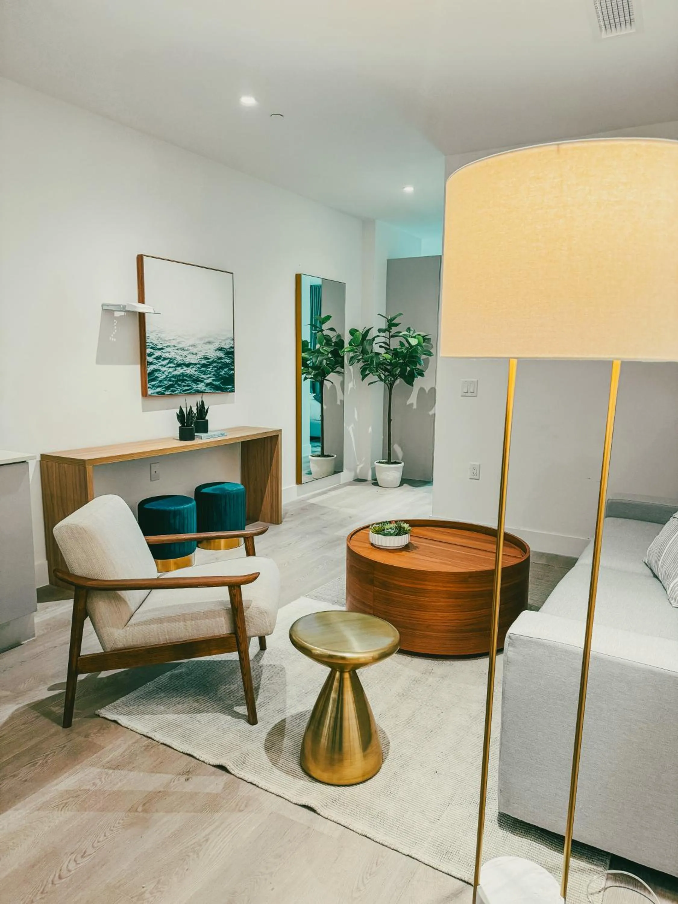 Bed in Smart Brickell Hotel