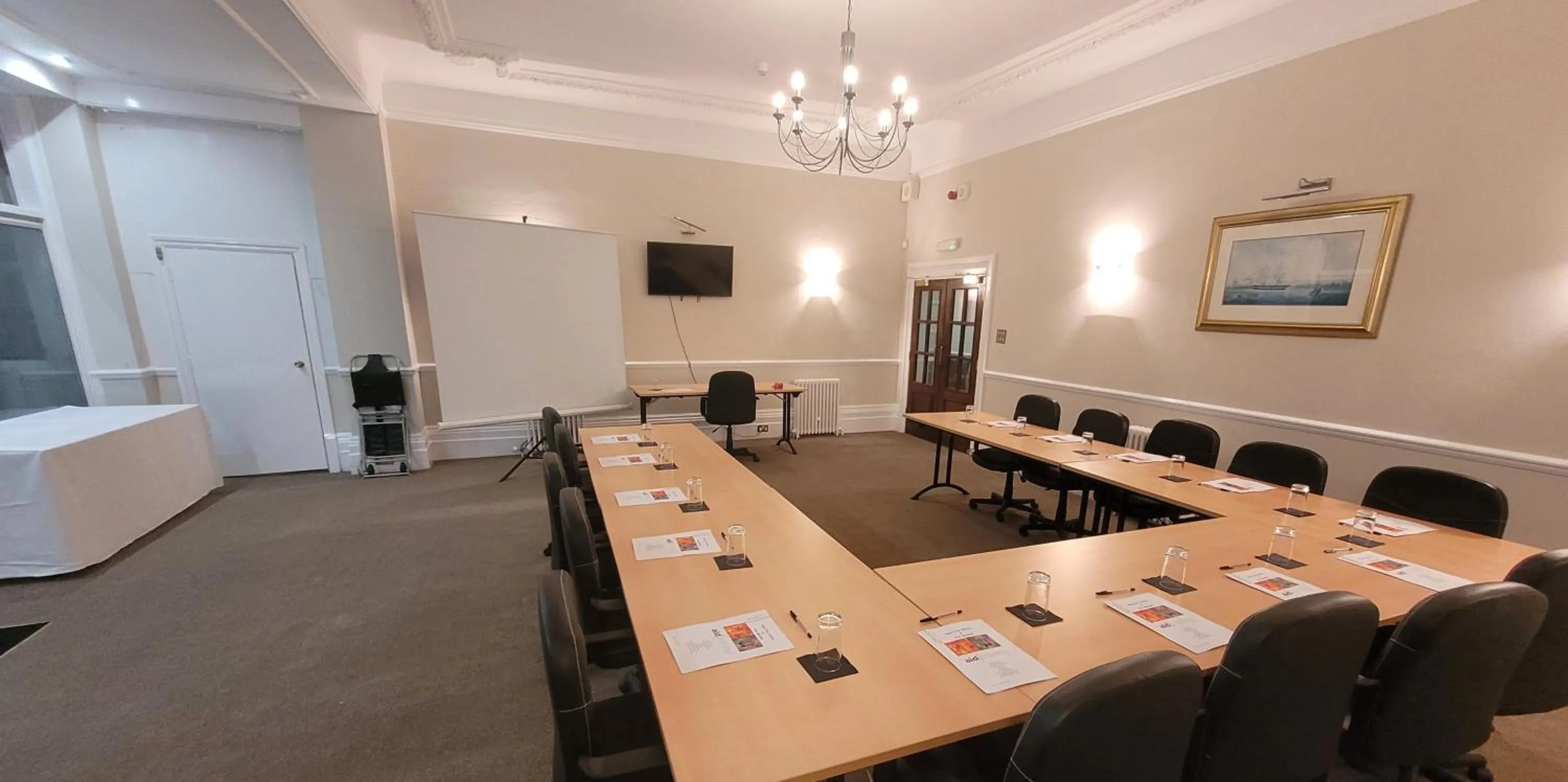 Meeting/conference room in Heathlands Hotel