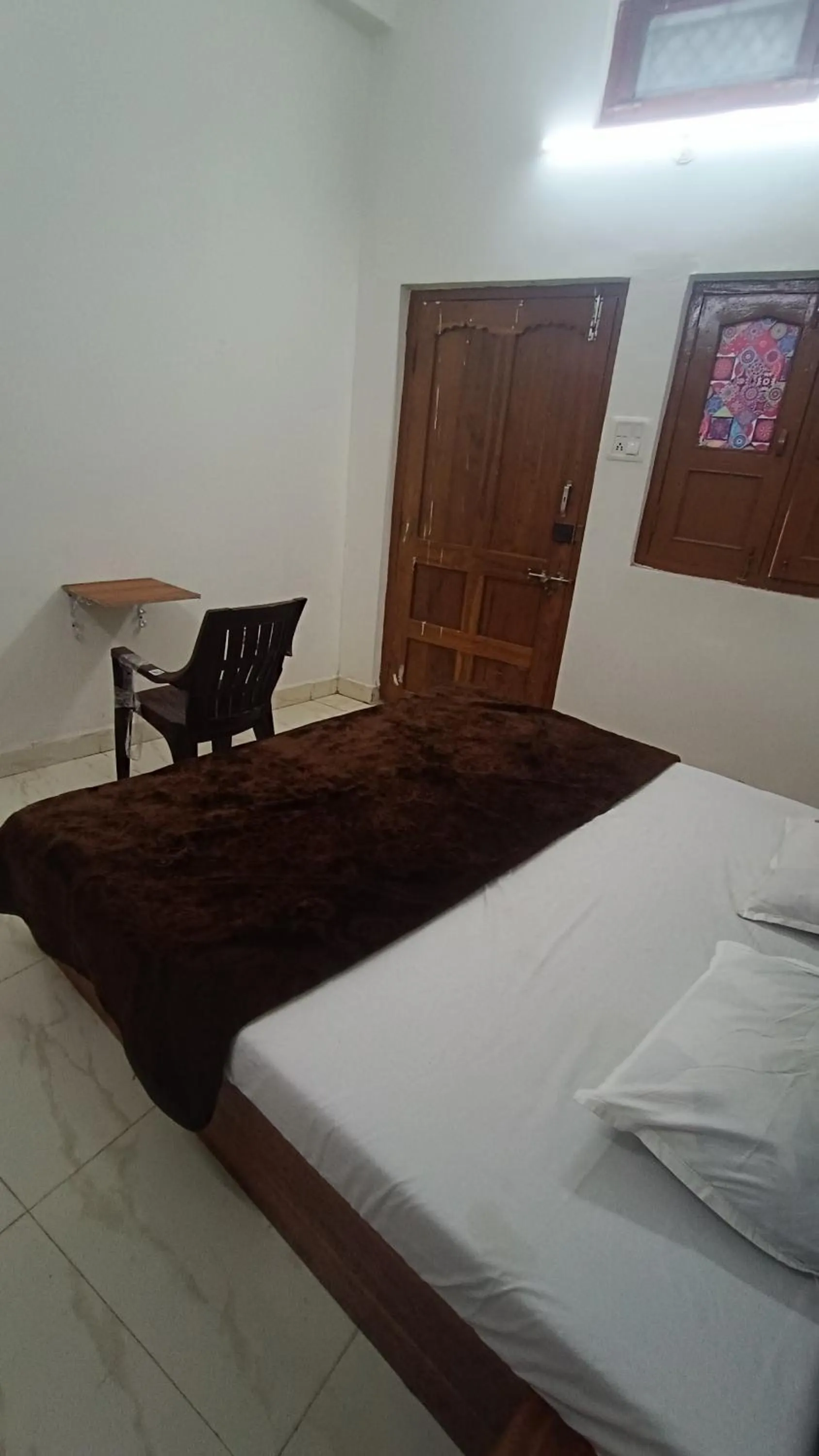 Bed in SHREE RAM KUTI