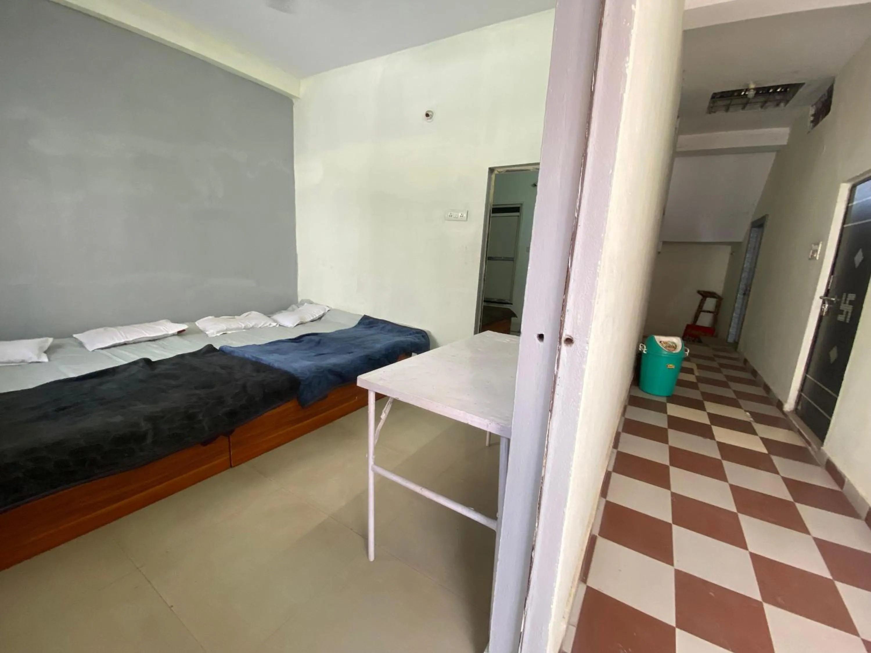 Bed in SHREE RAM KUTI