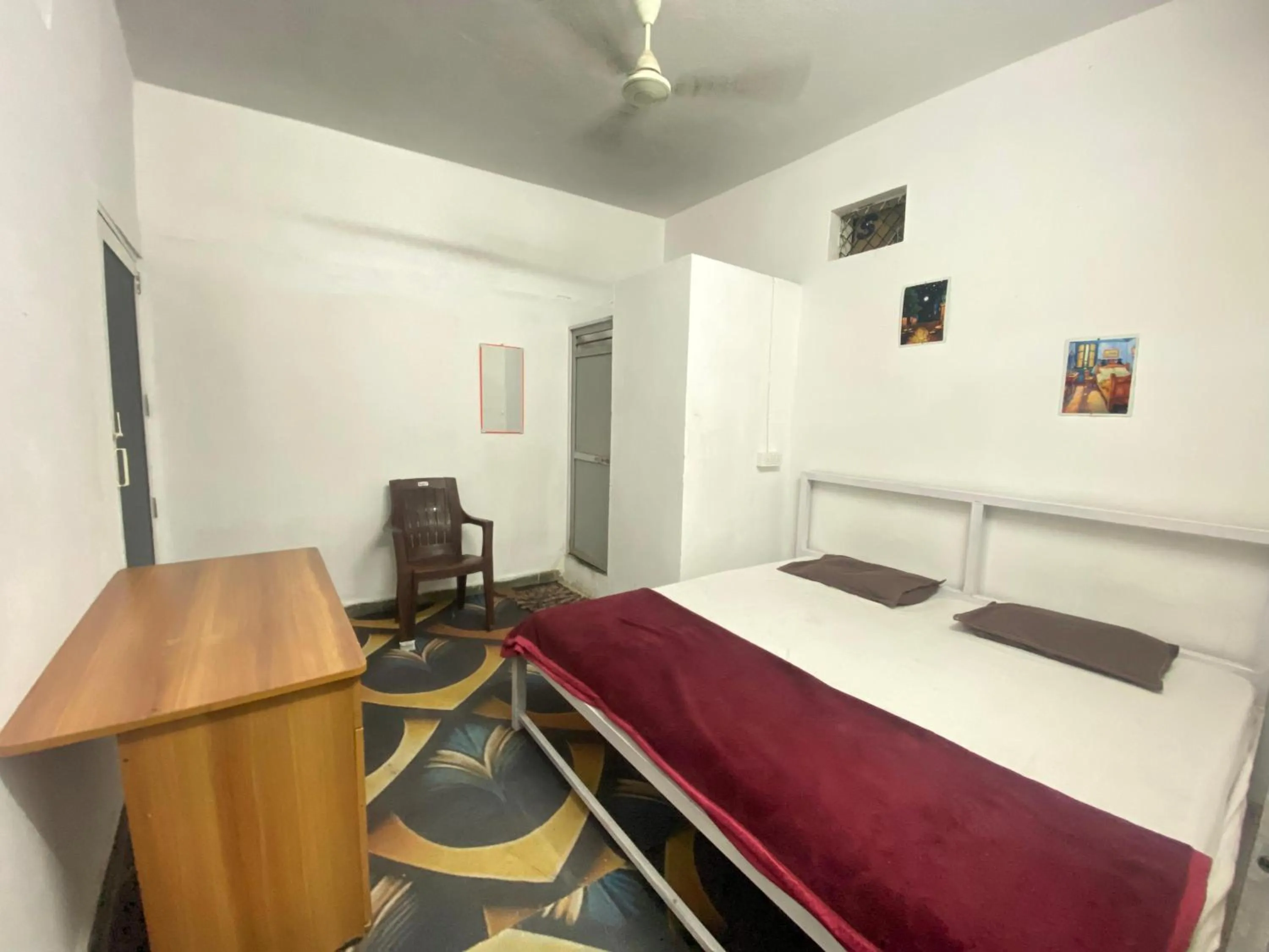 Bed in SHREE RAM KUTI