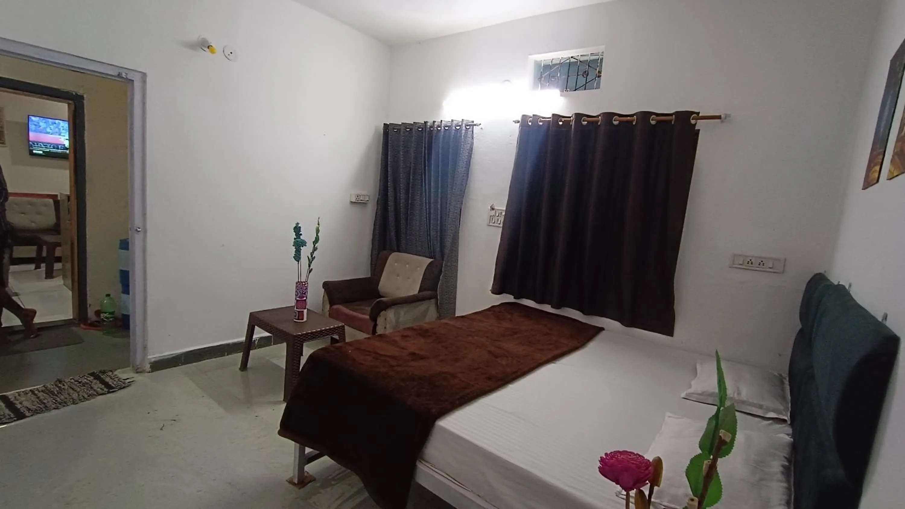 Bed in SHREE RAM KUTI