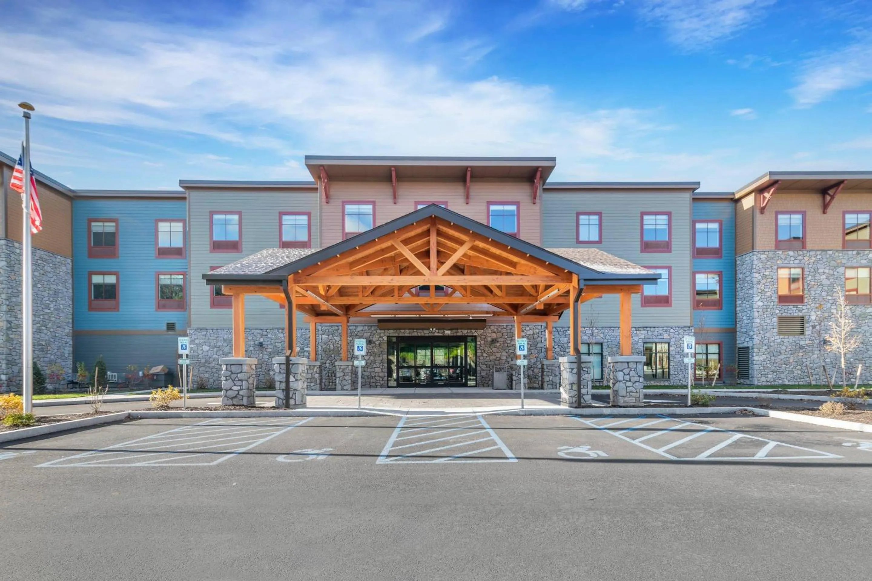 Property building in Cambria Hotel Lake Placid - Lakeside Resort