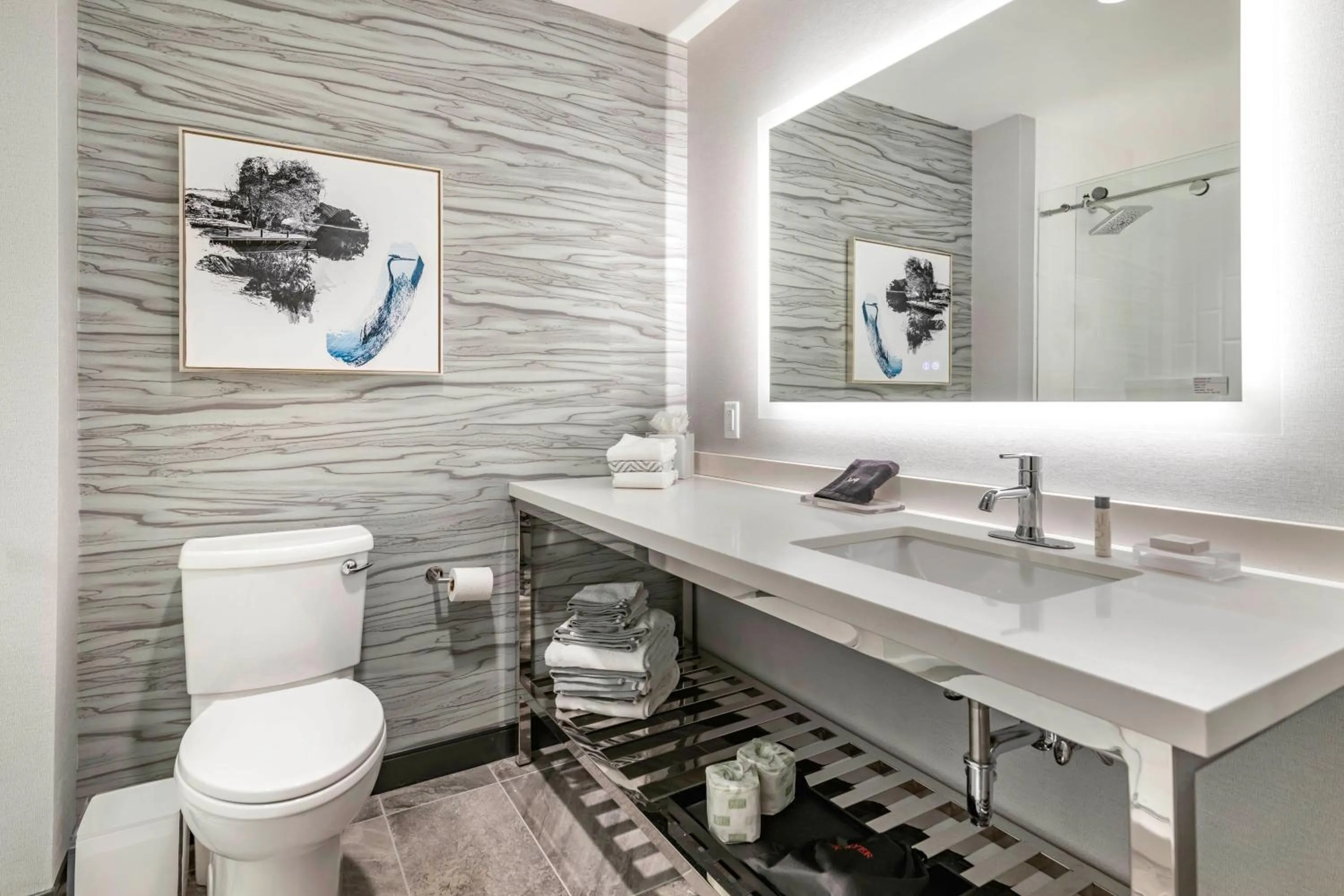 Bathroom in Cambria Hotel Lake Placid - Lakeside Resort