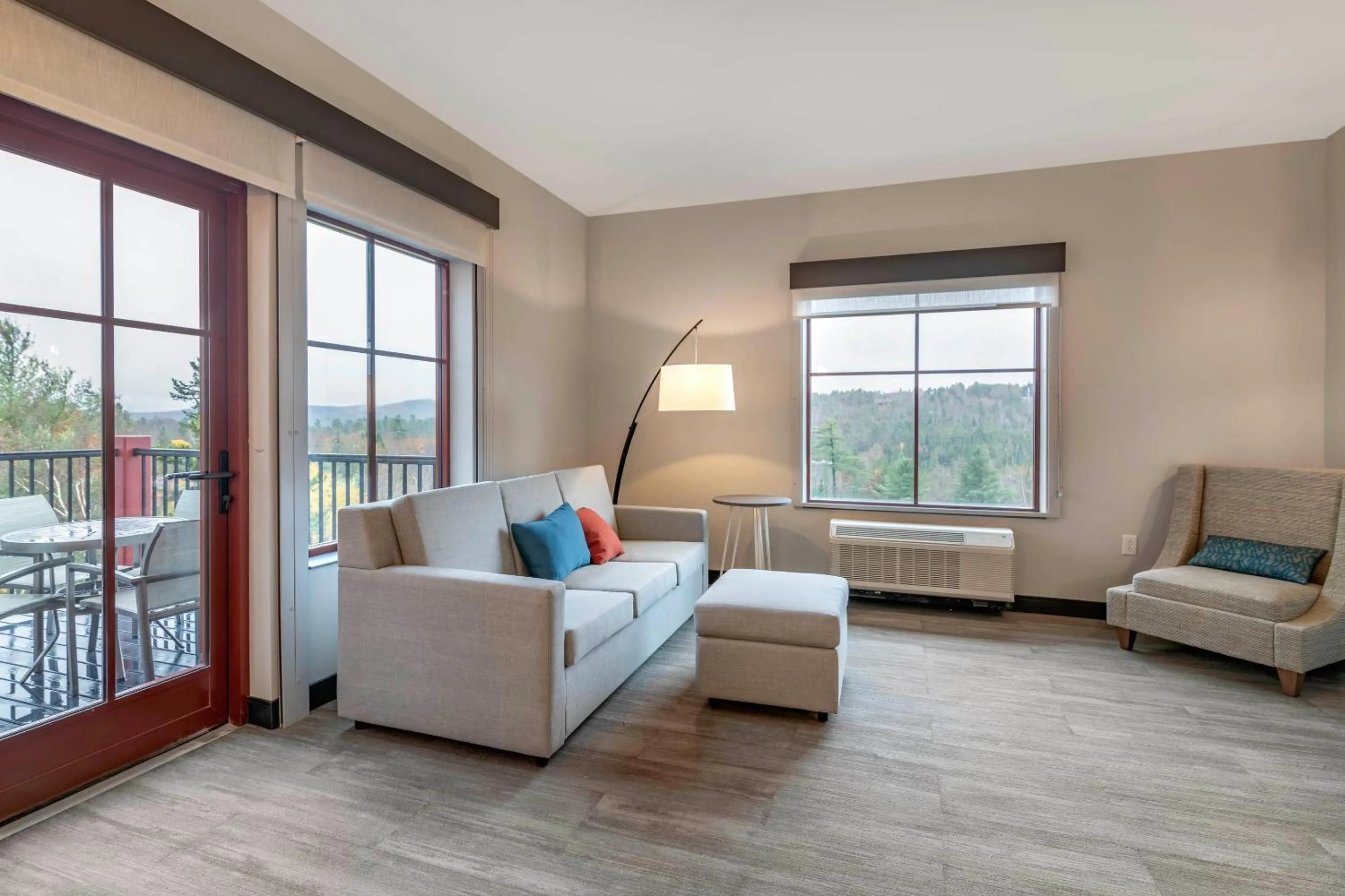 Bedroom in Cambria Hotel Lake Placid - Lakeside Resort