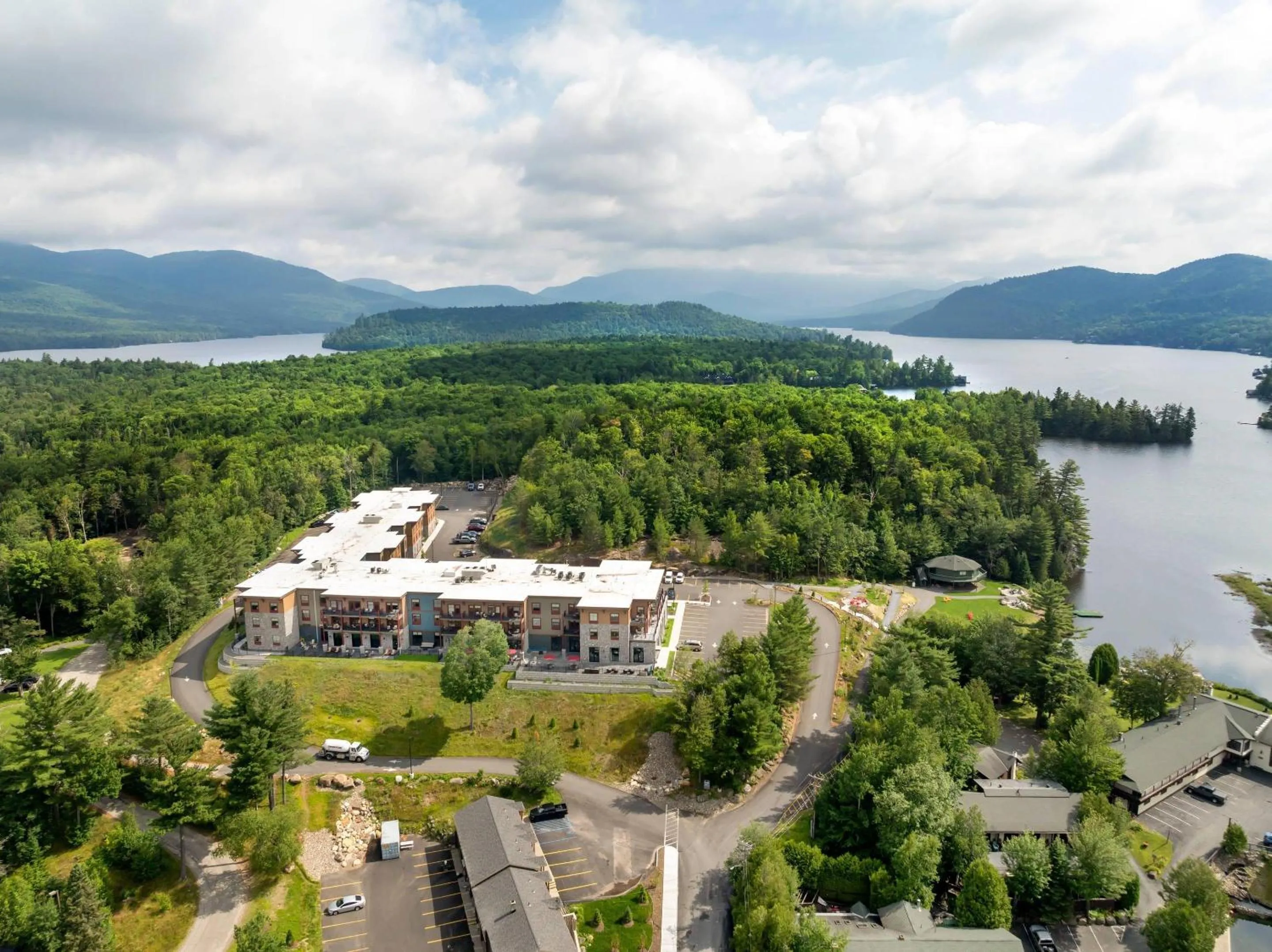 Property building in Cambria Hotel Lake Placid - Lakeside Resort