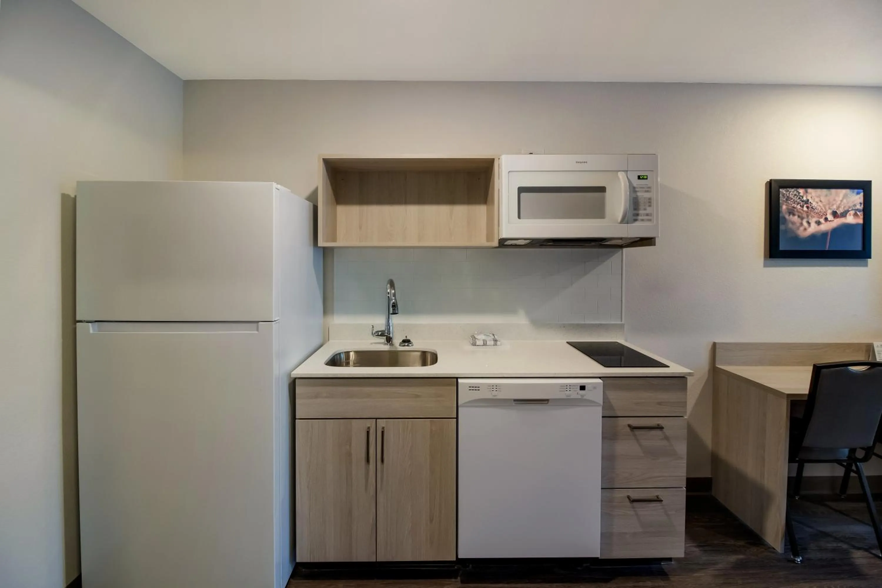Kitchen or kitchenette in WoodSpring Suites East Lansing - University Area