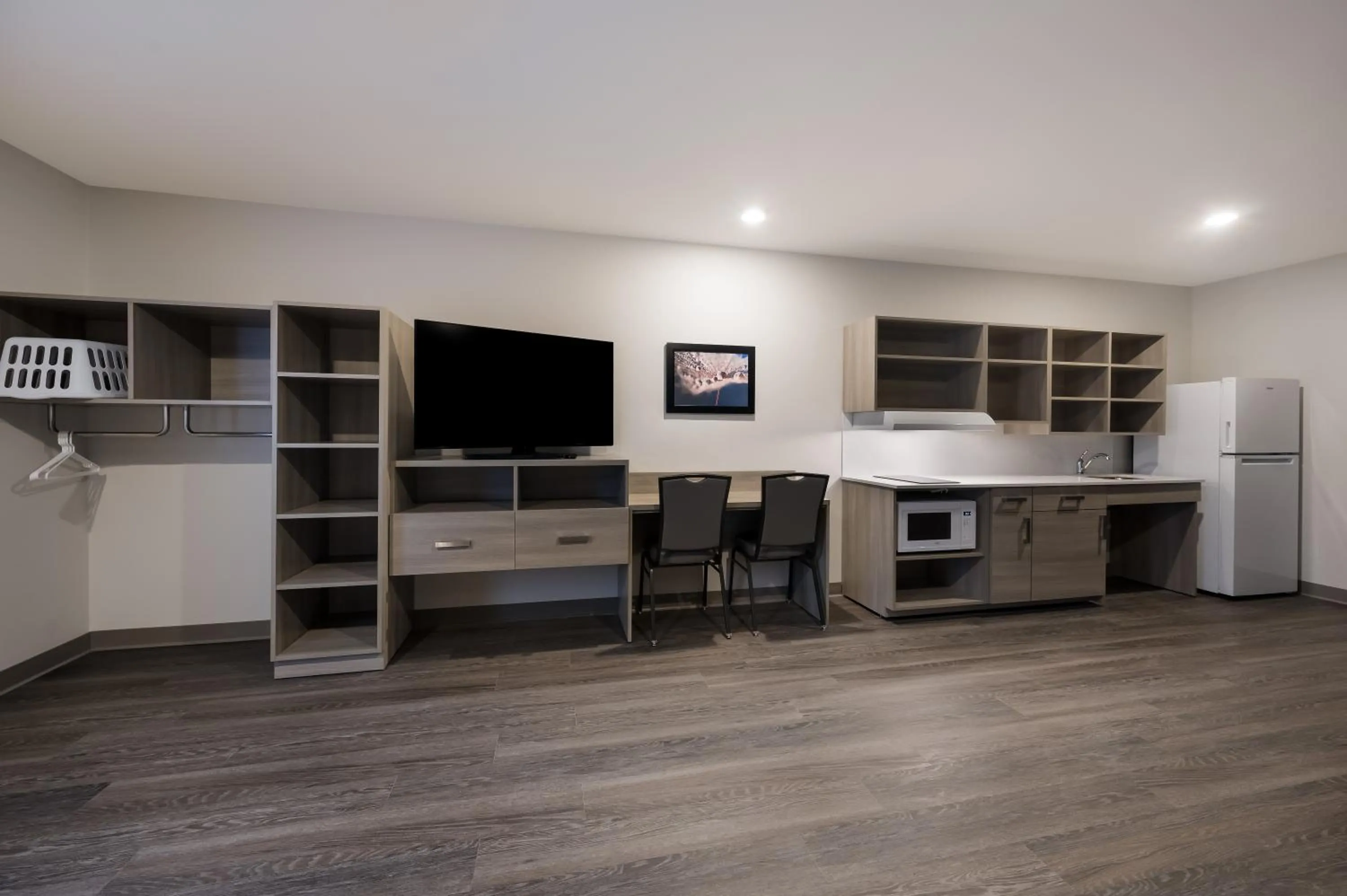 Kitchen or kitchenette in WoodSpring Suites East Lansing - University Area