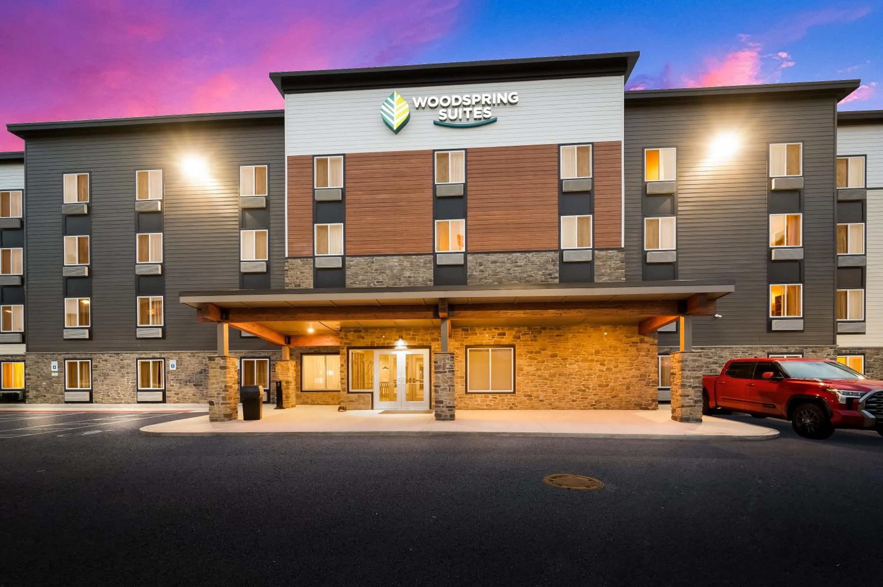 Sunset in WoodSpring Suites East Lansing - University Area