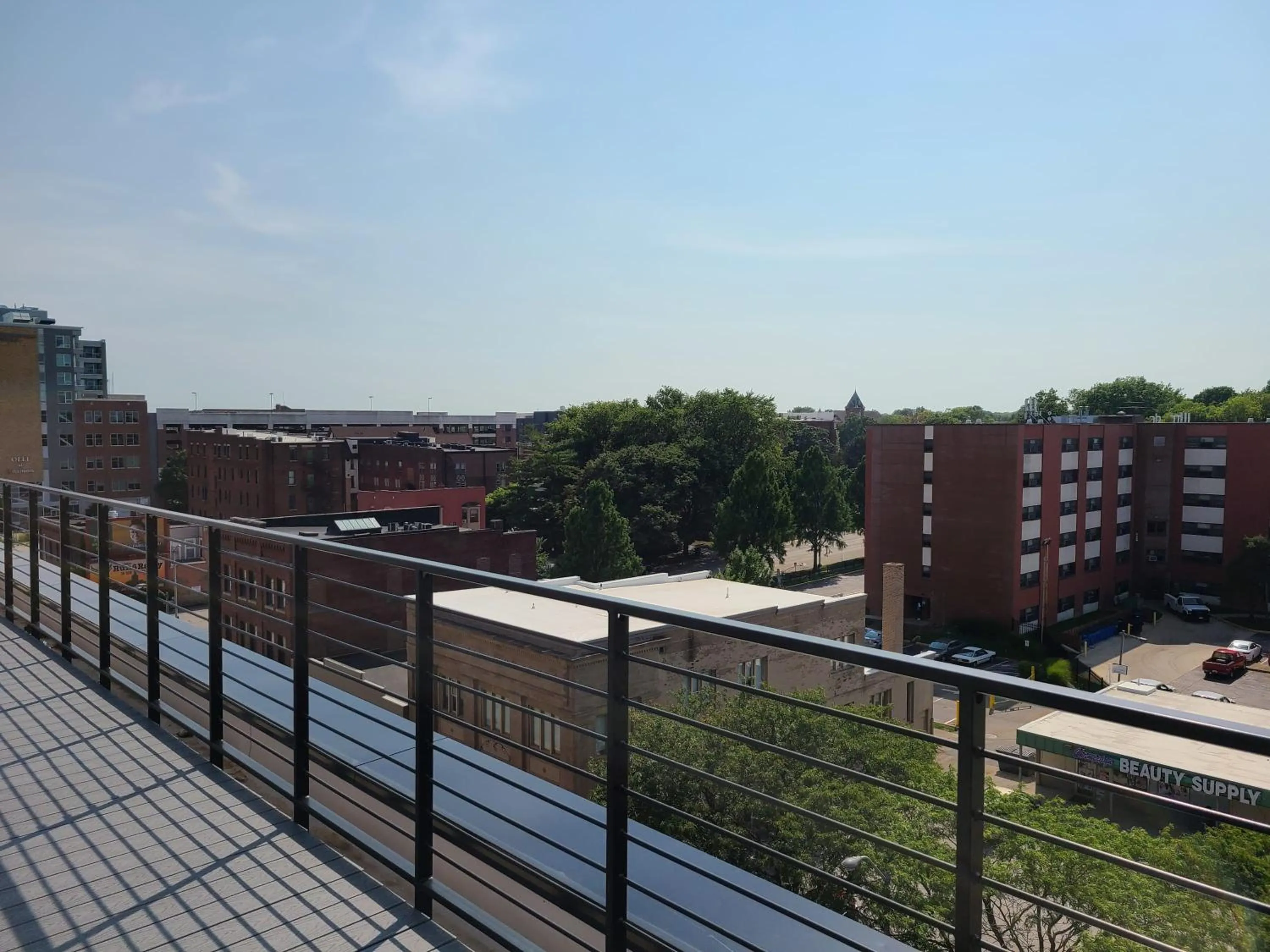 520 Neil Luxury 2 Bedroom