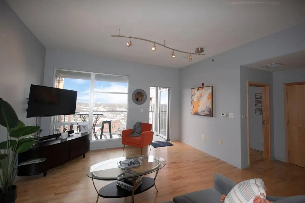 Luxury Condo in Downtown Champaign