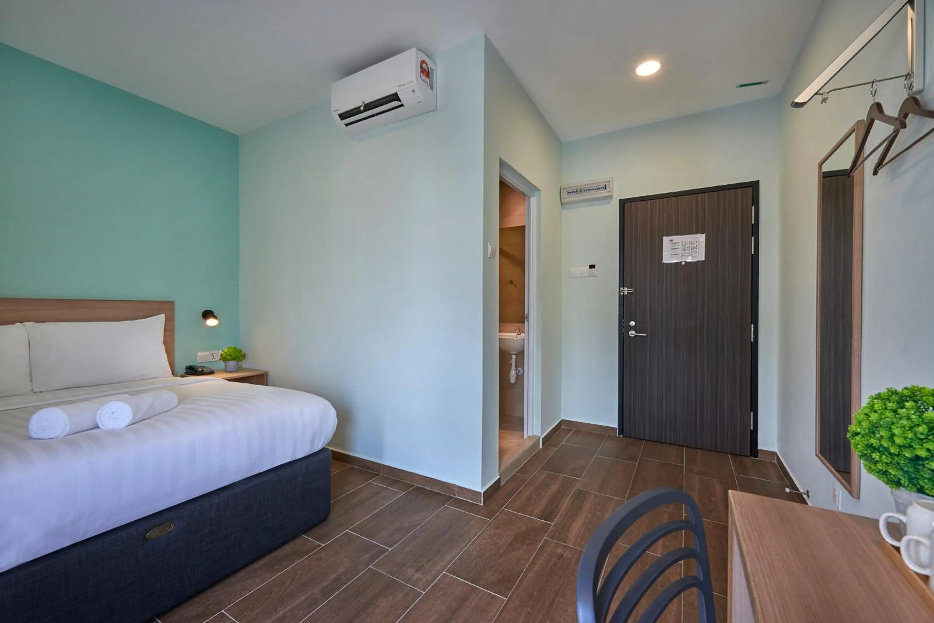 Bed in ZONE Hotels, Eco Grandeur