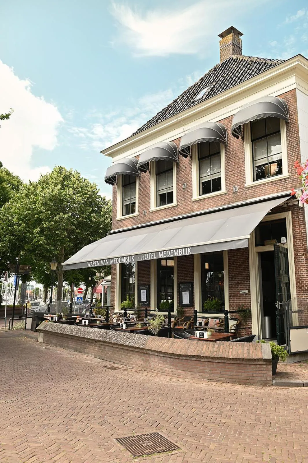 Property building in Hotel Medemblik