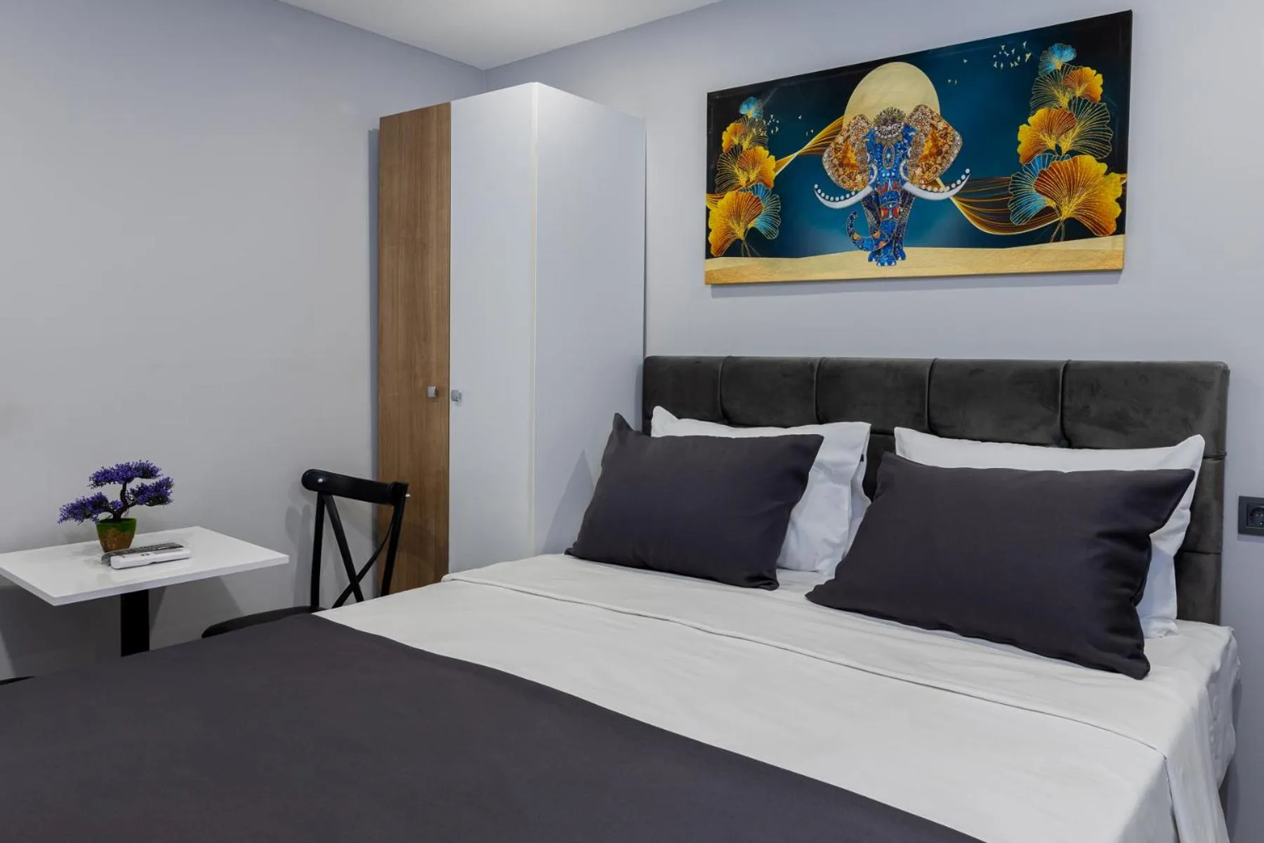 Bed in AYA LANGA HOTeL