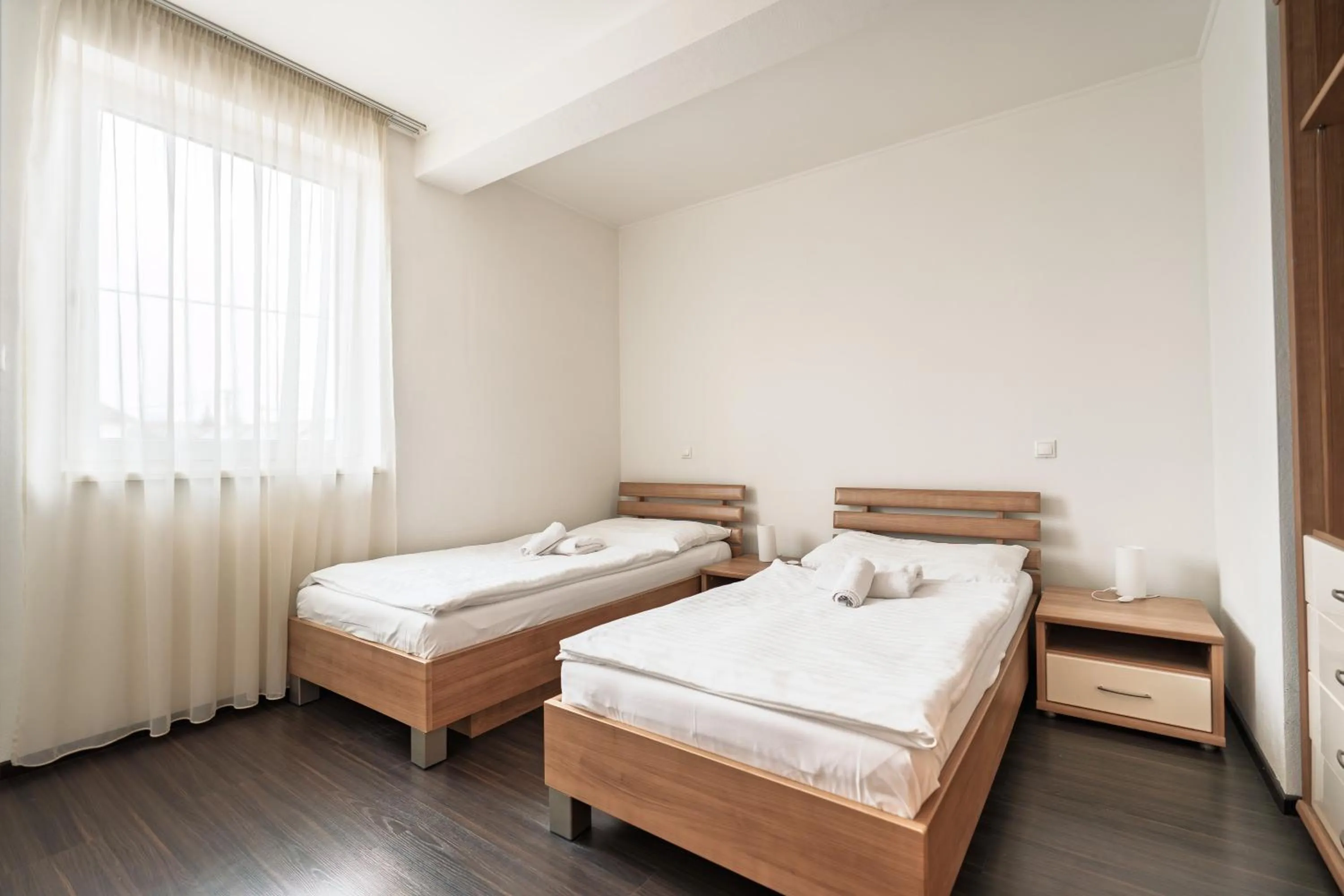 Bedroom, Bed in Fine Restaurant & Apartments