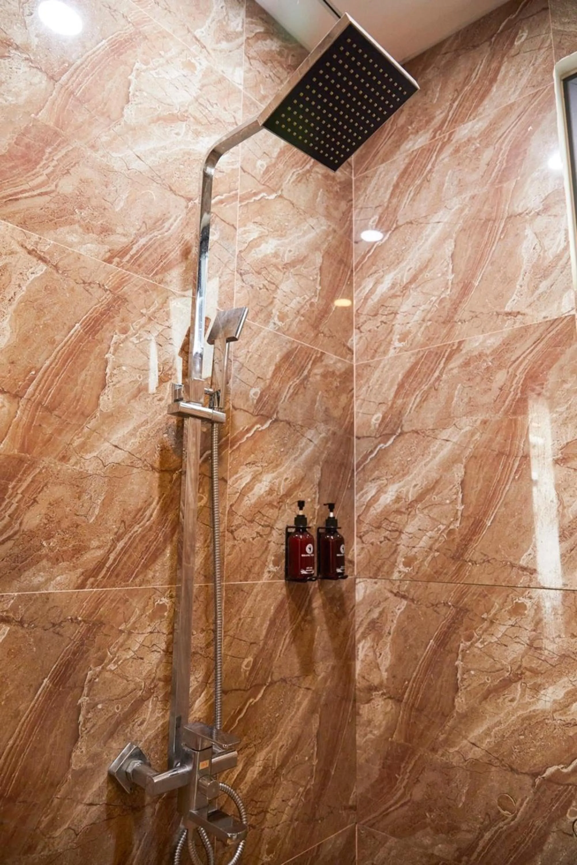 Bathroom in Khang Thịnh Hotel Long Thành