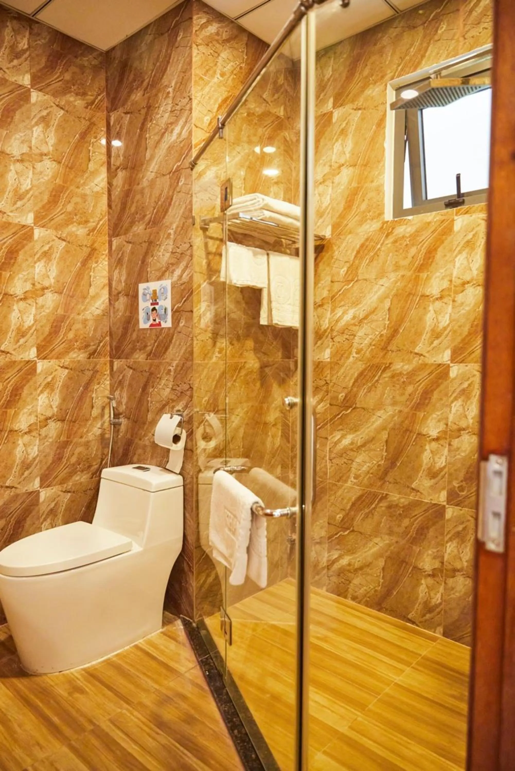 Bathroom in Khang Thịnh Hotel Long Thành