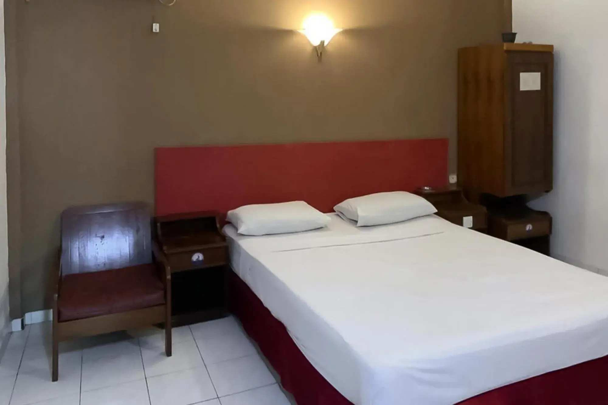 Hotel Laut Jaya Tanjung Pinang RedPartner Hotel Laut Jaya Tanjung Pinang RedPartner