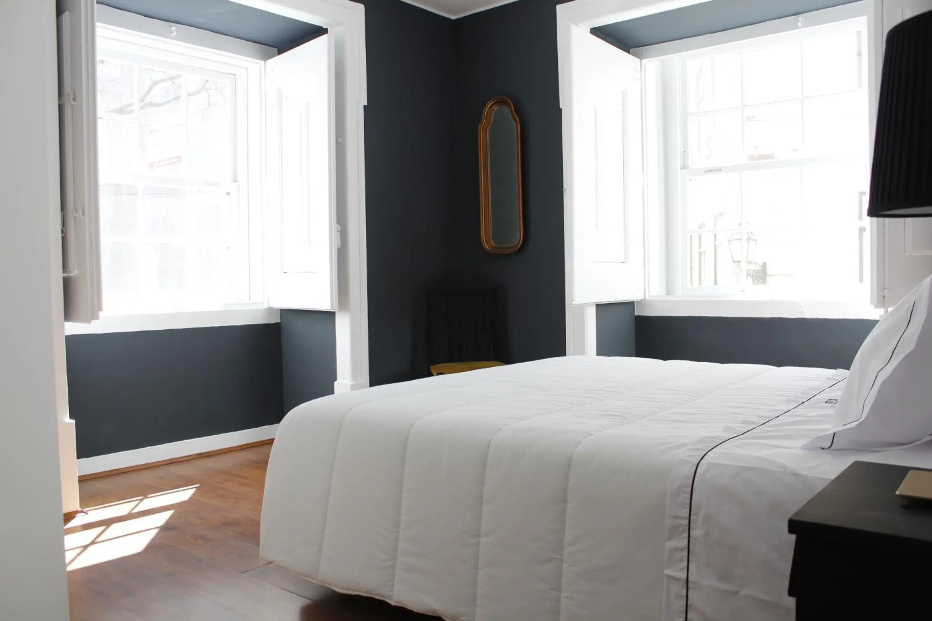 Superior Double Room with Shared Bathroom in Largo da Sé Guest House - HOrigem Superior Double Room with Shared Bathroom in Largo da Sé Guest House - HOrigem