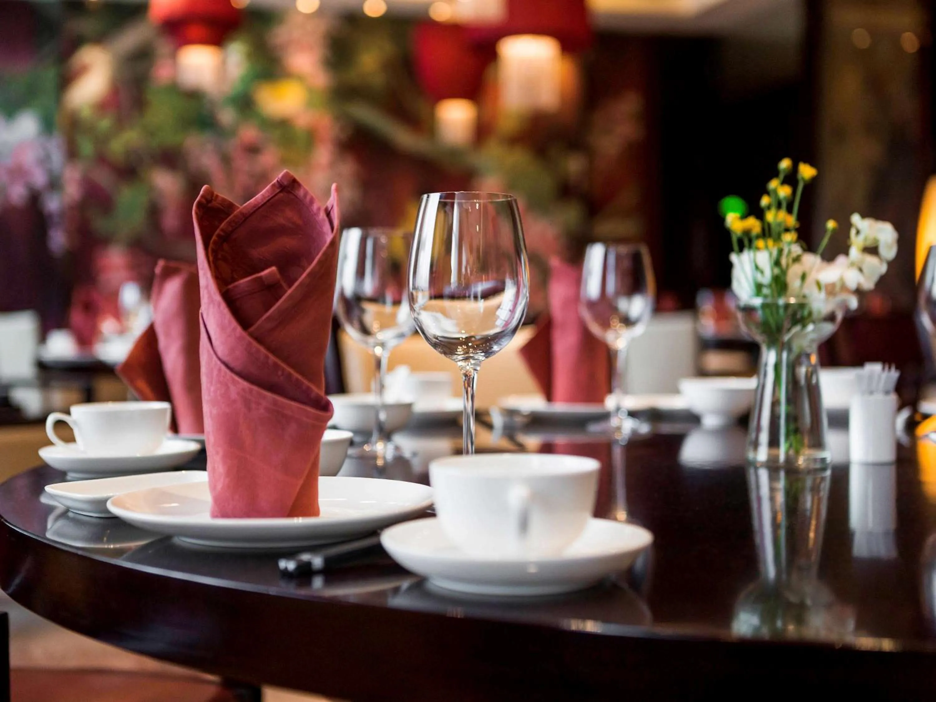 Restaurant/places to eat in Pullman Weifang