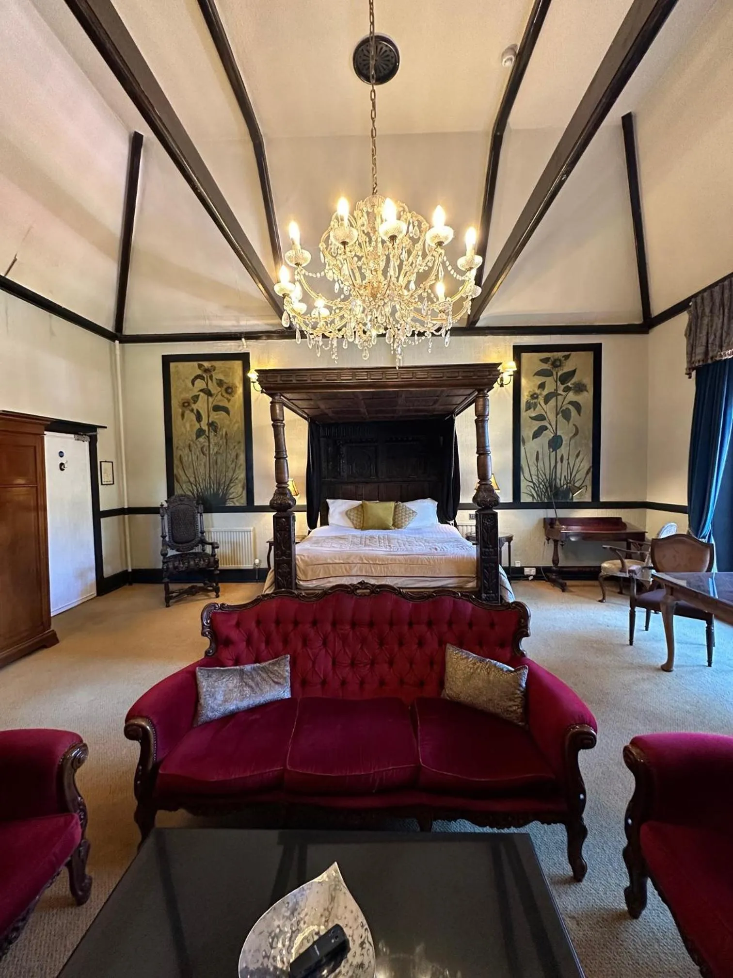 Bedroom in Langtry Manor Hotel