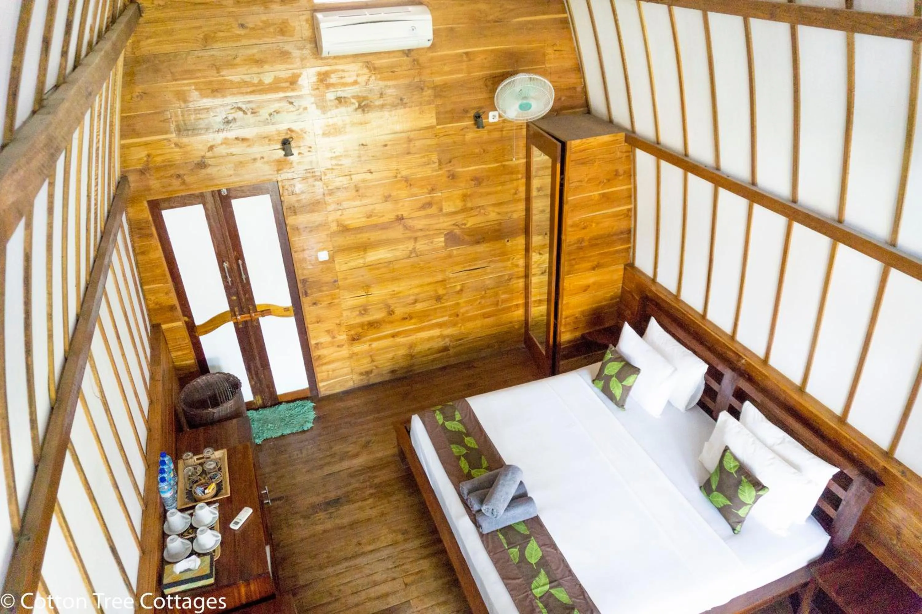 Photo of the whole room, Bed in Cotton Tree Cottages