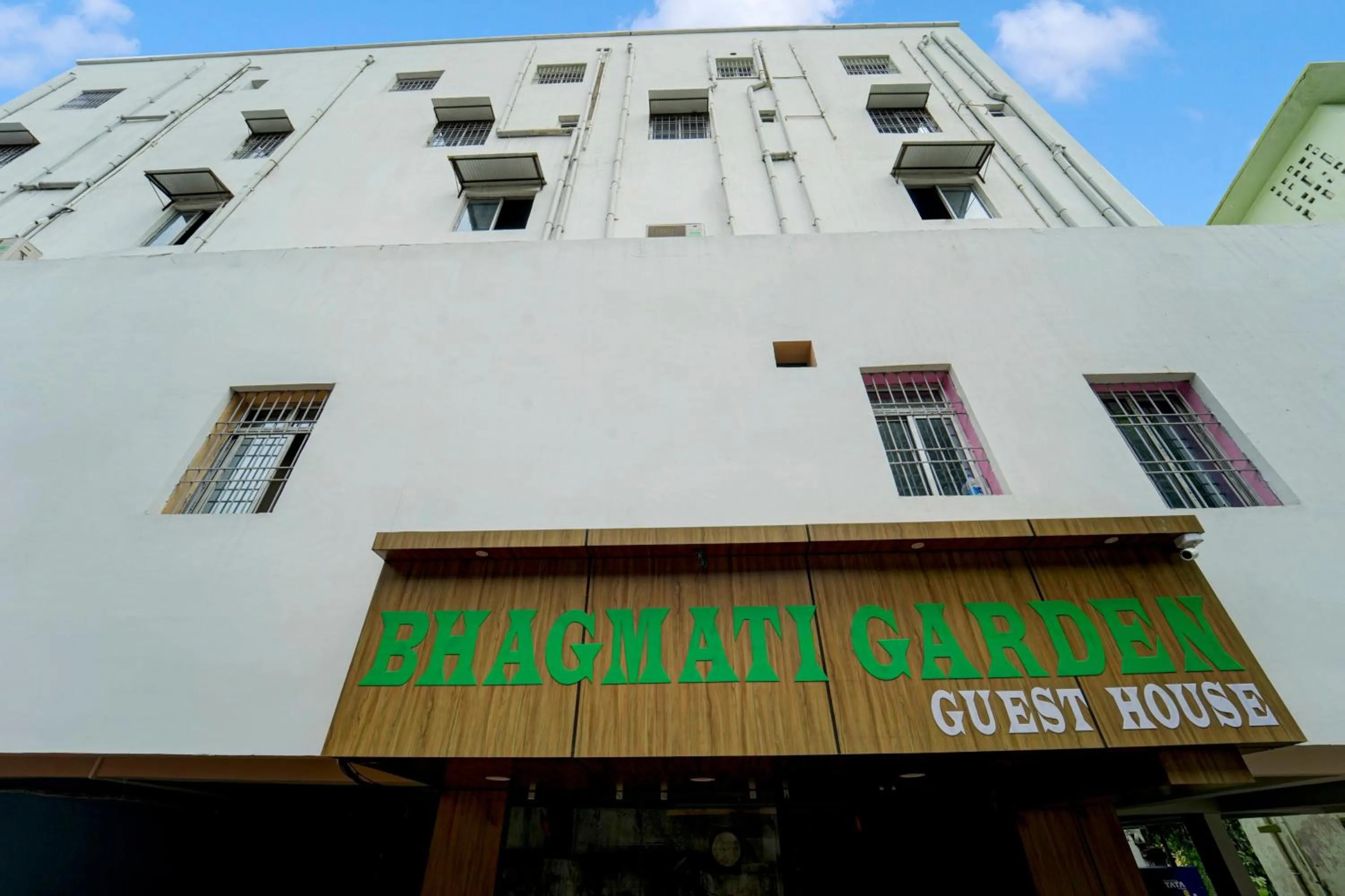 Facade/entrance in HOTEL O BHAGMATI GARDEN GUEST HOUSE