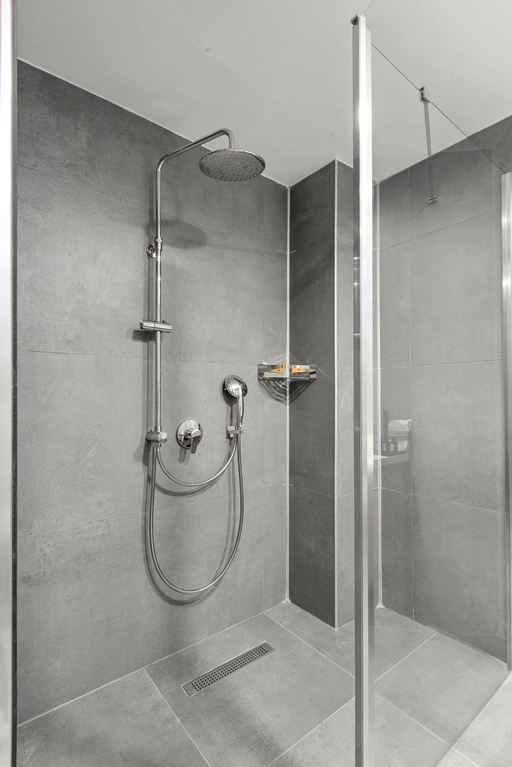Shower in İbos Hotels Izmir