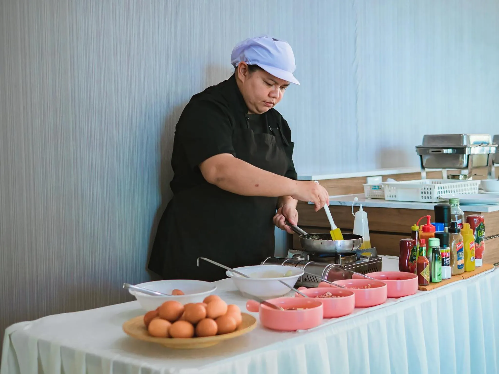 Food and drinks in Chanalai Resort and Hotel