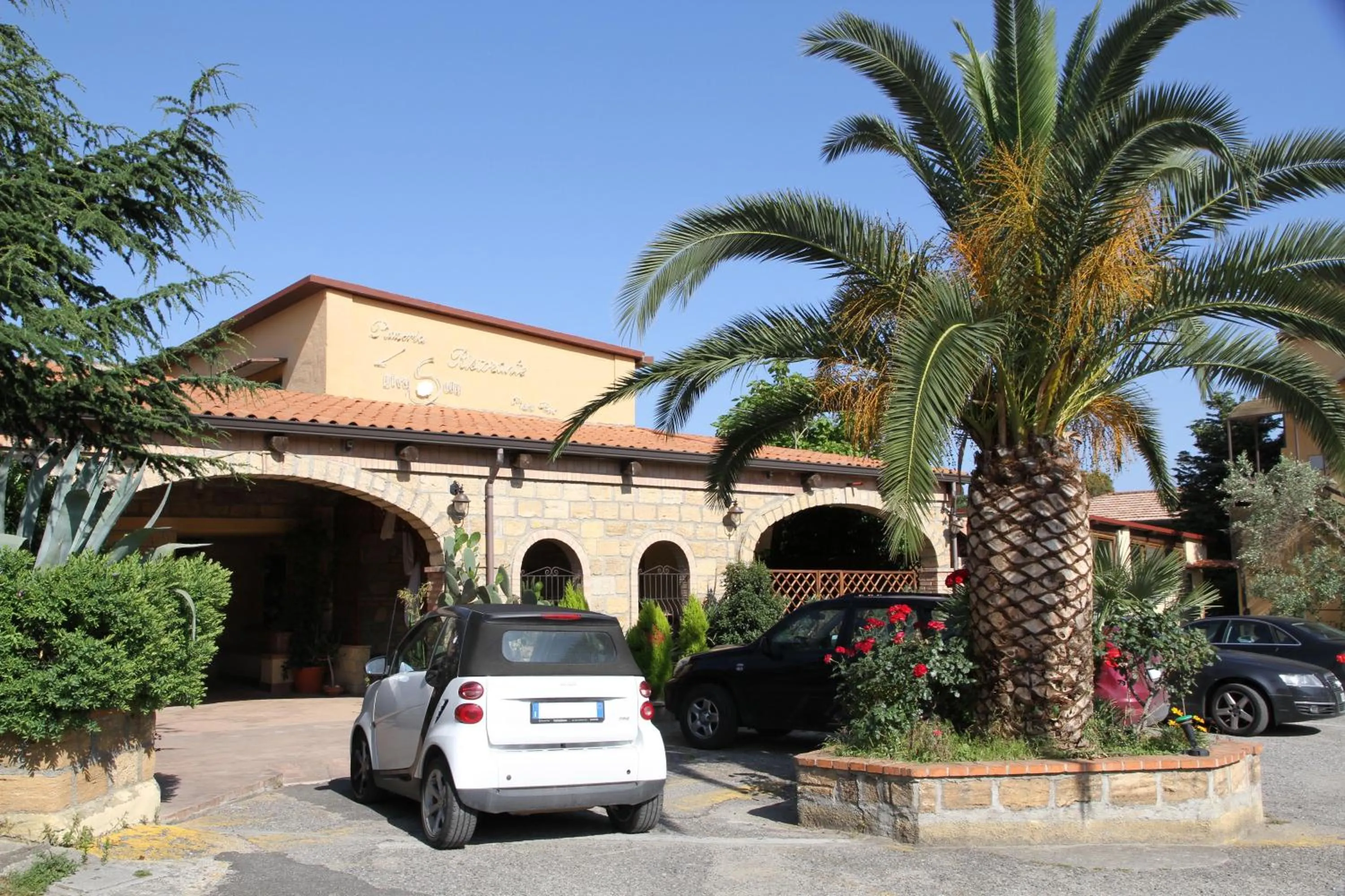 Restaurant/places to eat in Bed & Breakfast Girasole