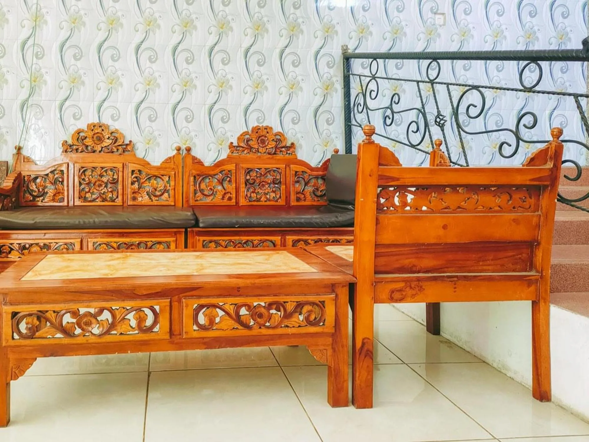 Seating area in Artcho Residence near Pantai Bentar Probolinggo