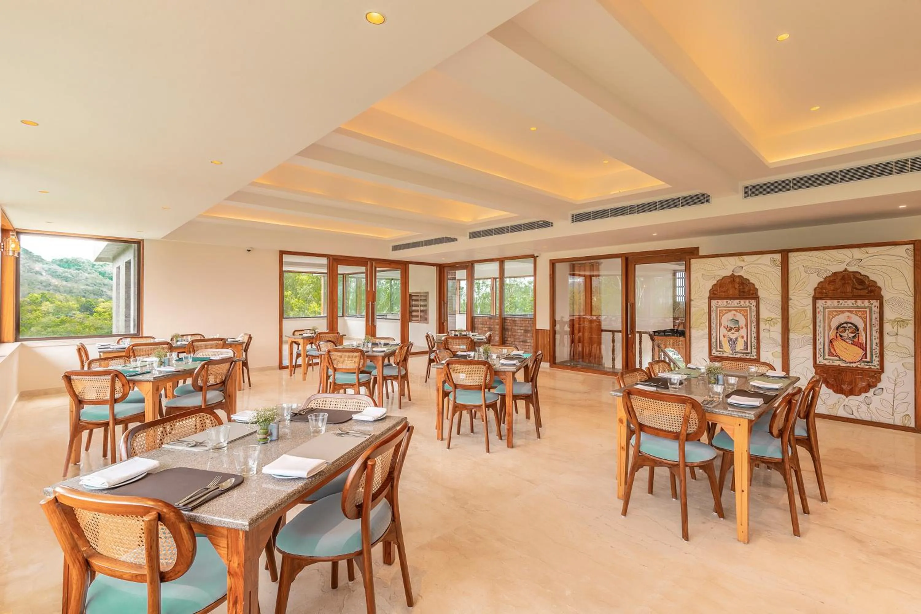 Restaurant/places to eat in The Prominence Mussoorie Road Dehradun