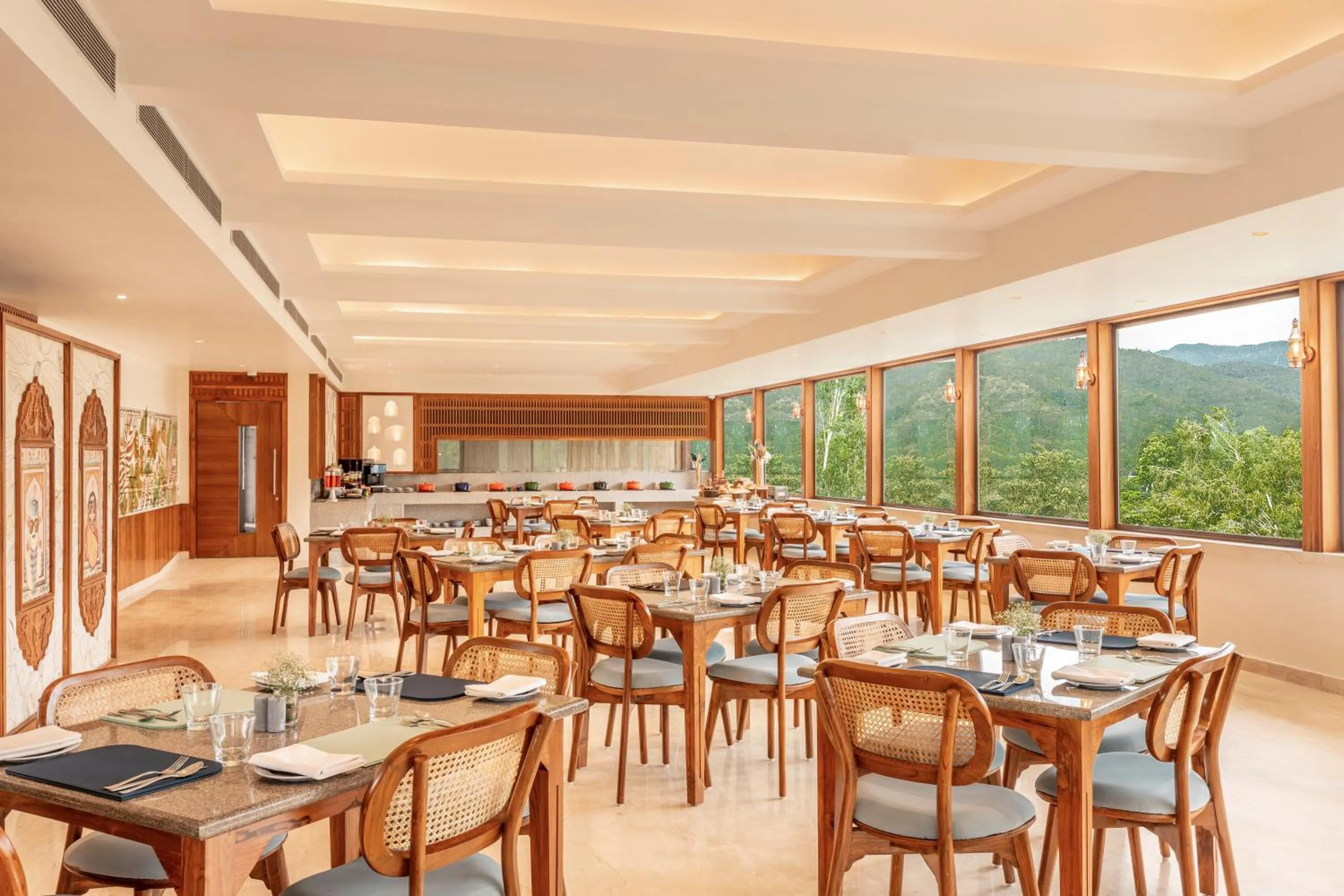 Restaurant/places to eat in The Prominence Mussoorie Road Dehradun