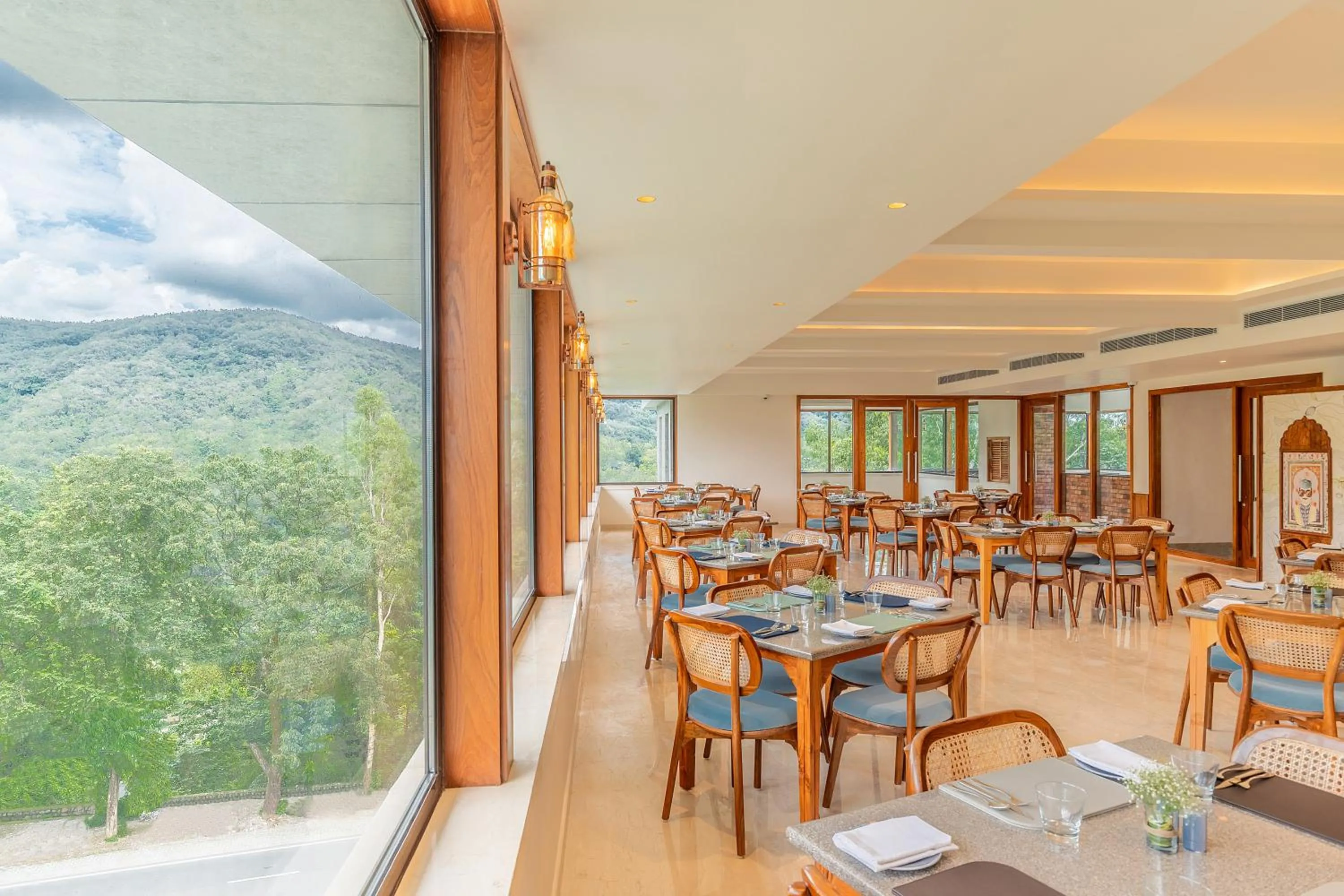 Restaurant/places to eat in The Prominence Mussoorie Road Dehradun