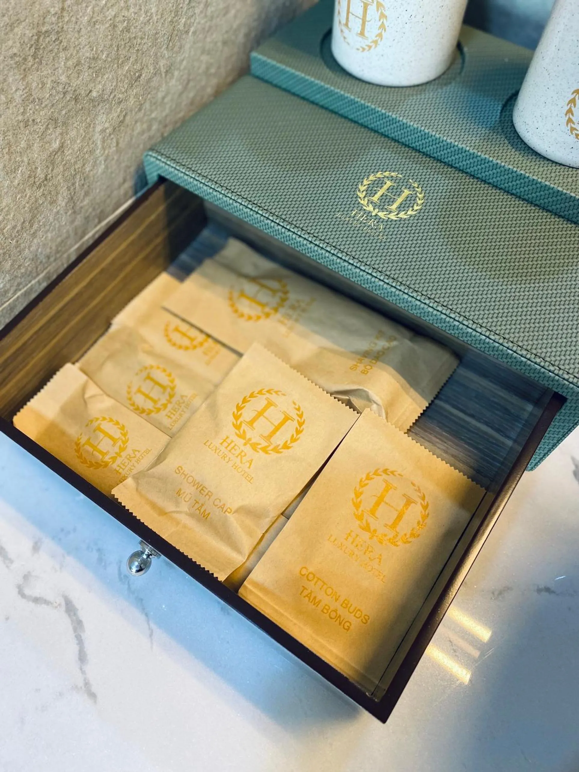 Coffee/tea facilities in Hera Luxury Hotel