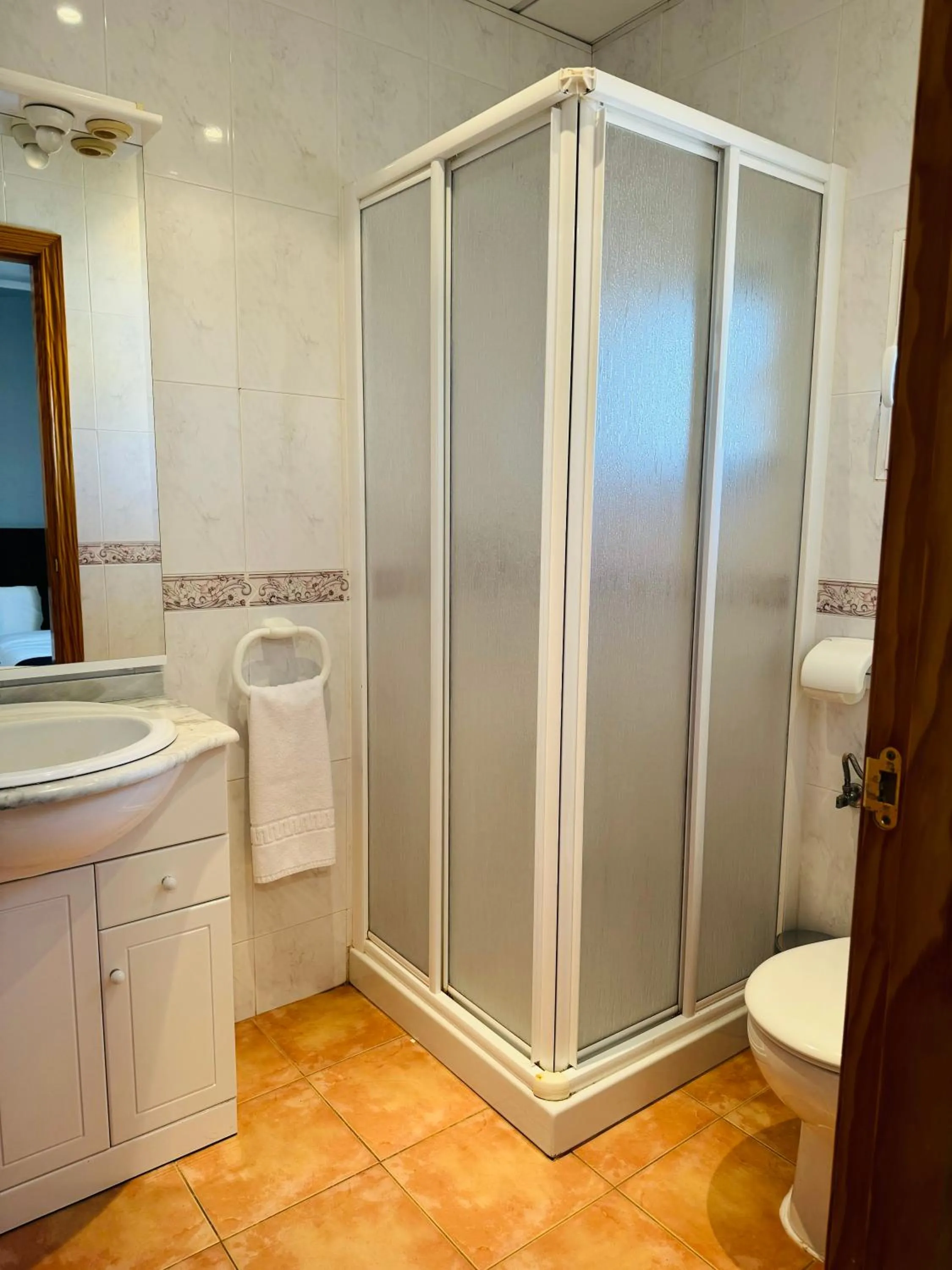 Ballestar Hotel Bar & Grill