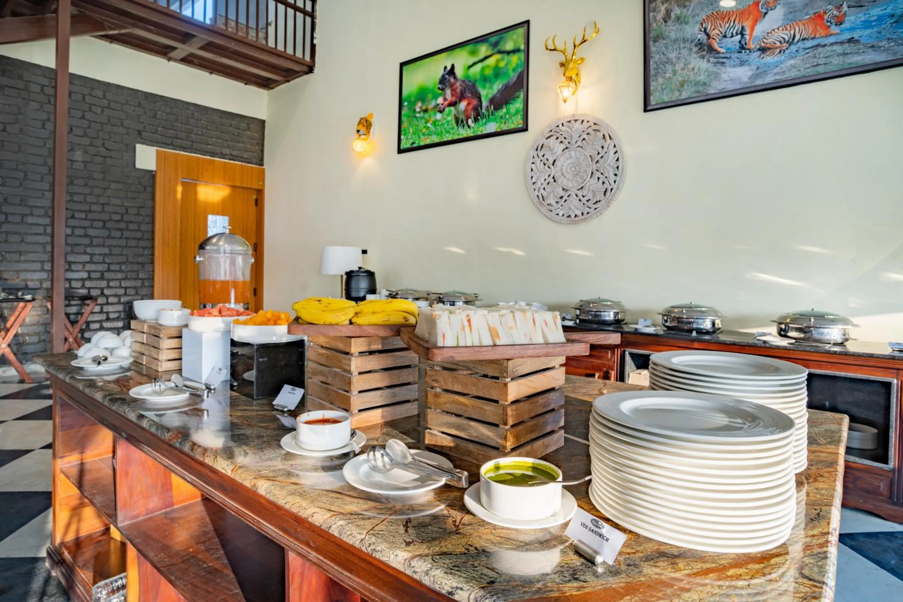 Restaurant/places to eat in Spree Resort Sariska