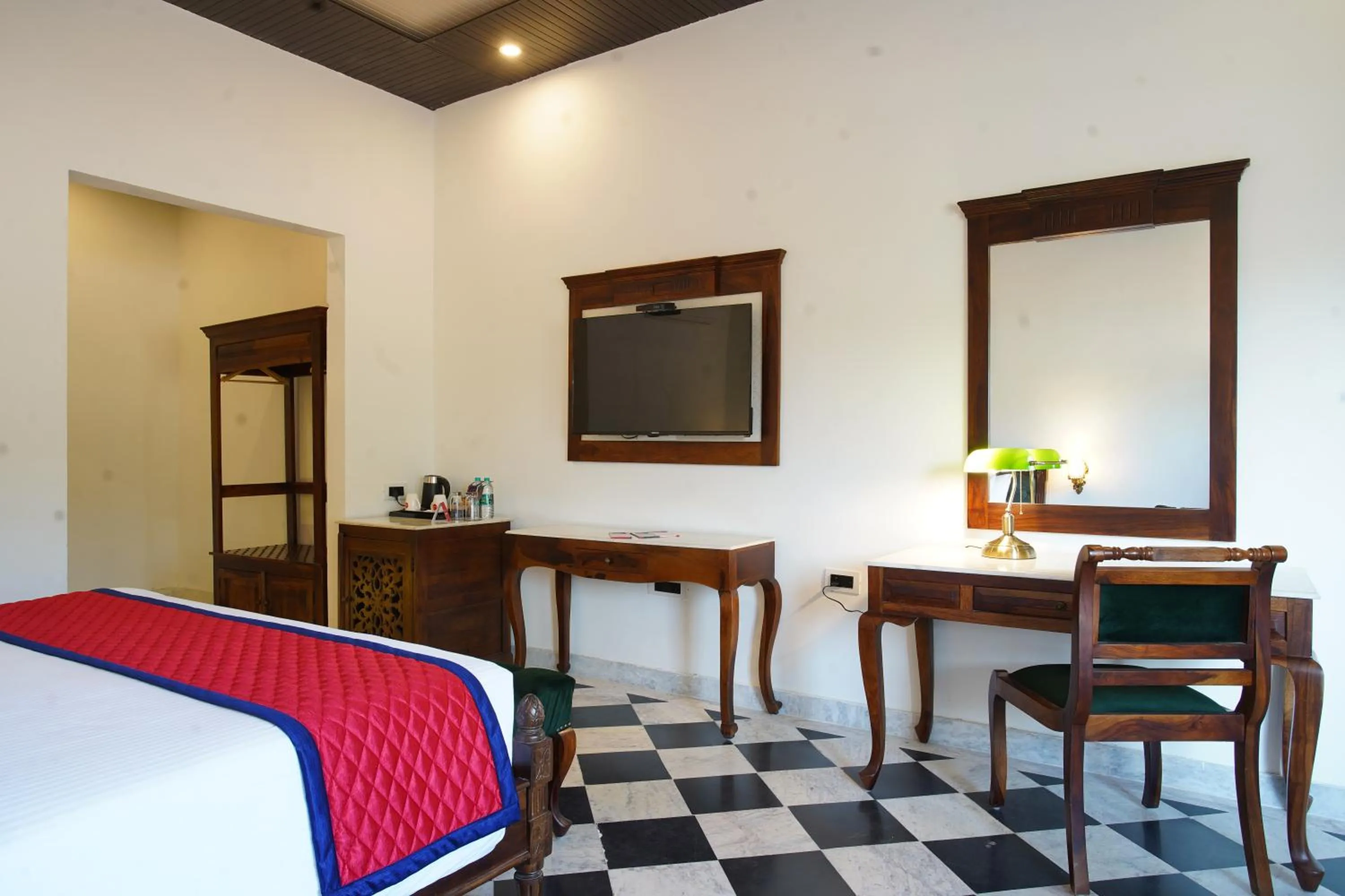 Photo of the whole room, Bed in Spree Resort Sariska