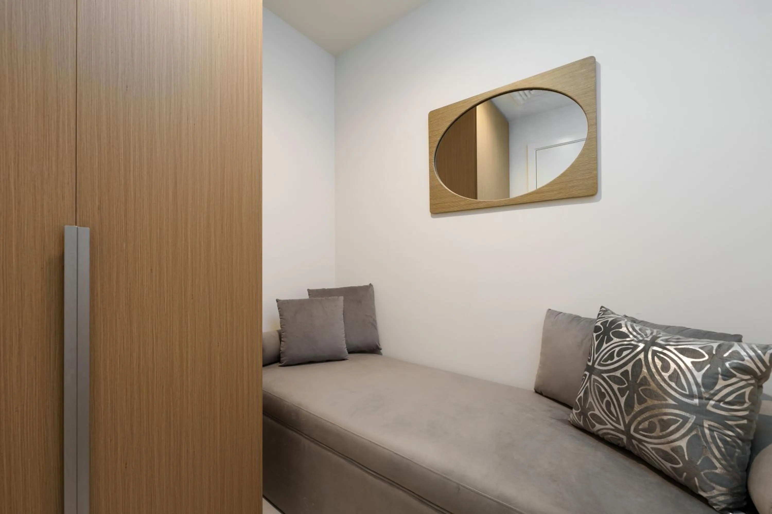 Bedroom in Maison Privee - Alluring Modern Apt in Dubai Creek Beach