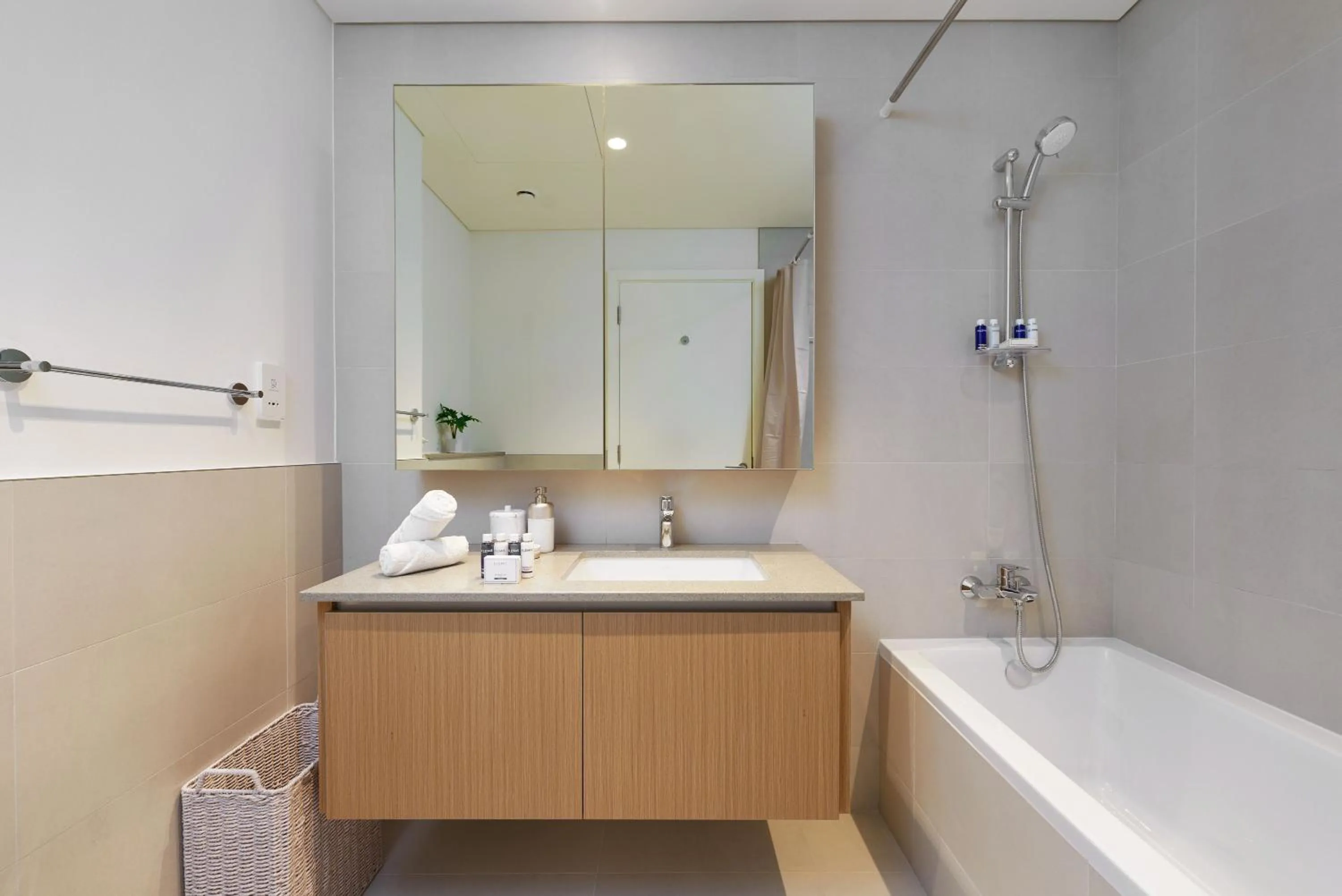 Bathroom in Maison Privee - Alluring Modern Apt in Dubai Creek Beach
