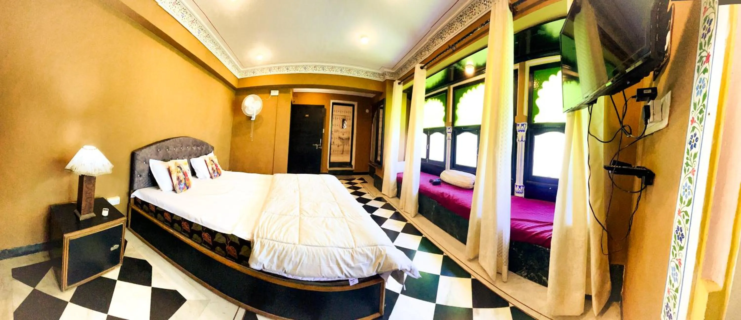 Bed in Mild Life Hostel Udaipur