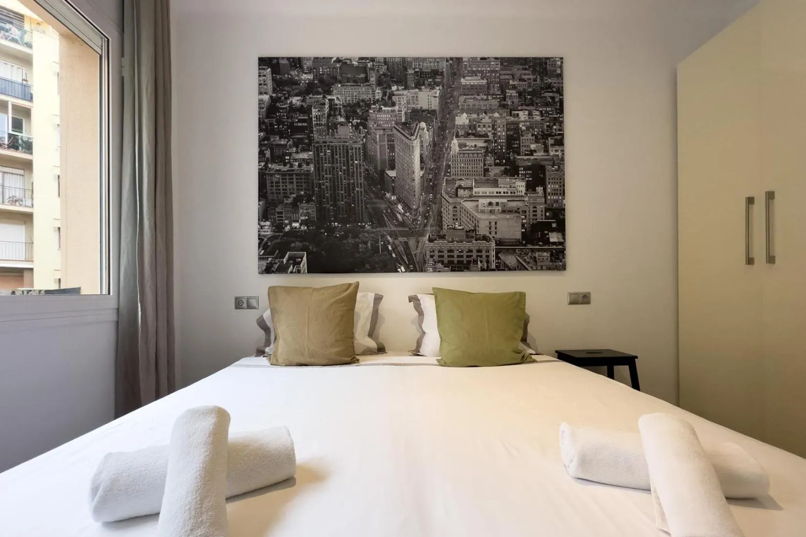 Bed in Sagrada Familia Bliss