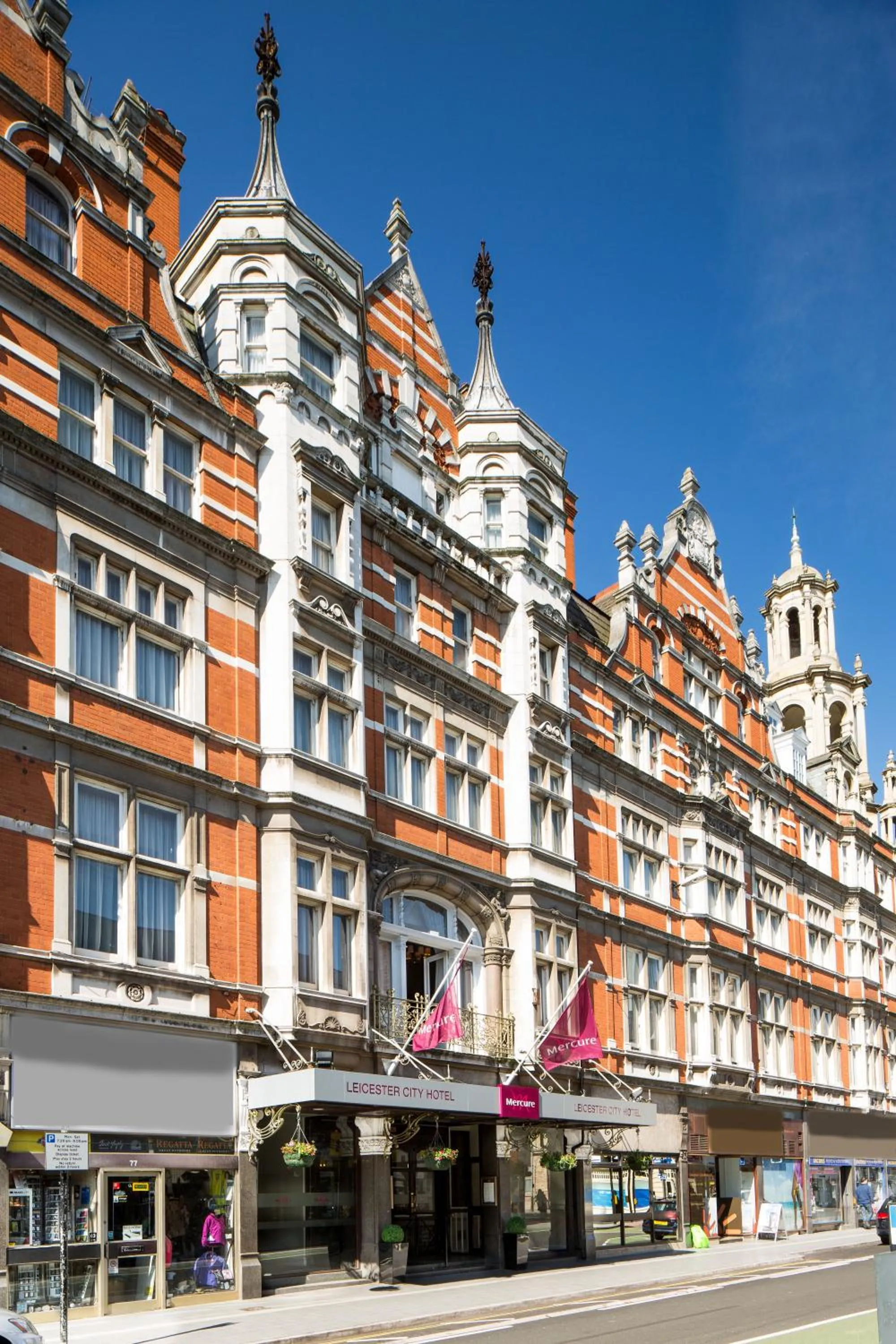 Facade/entrance, Neighborhood in Mercure Leicester The Grand Hotel