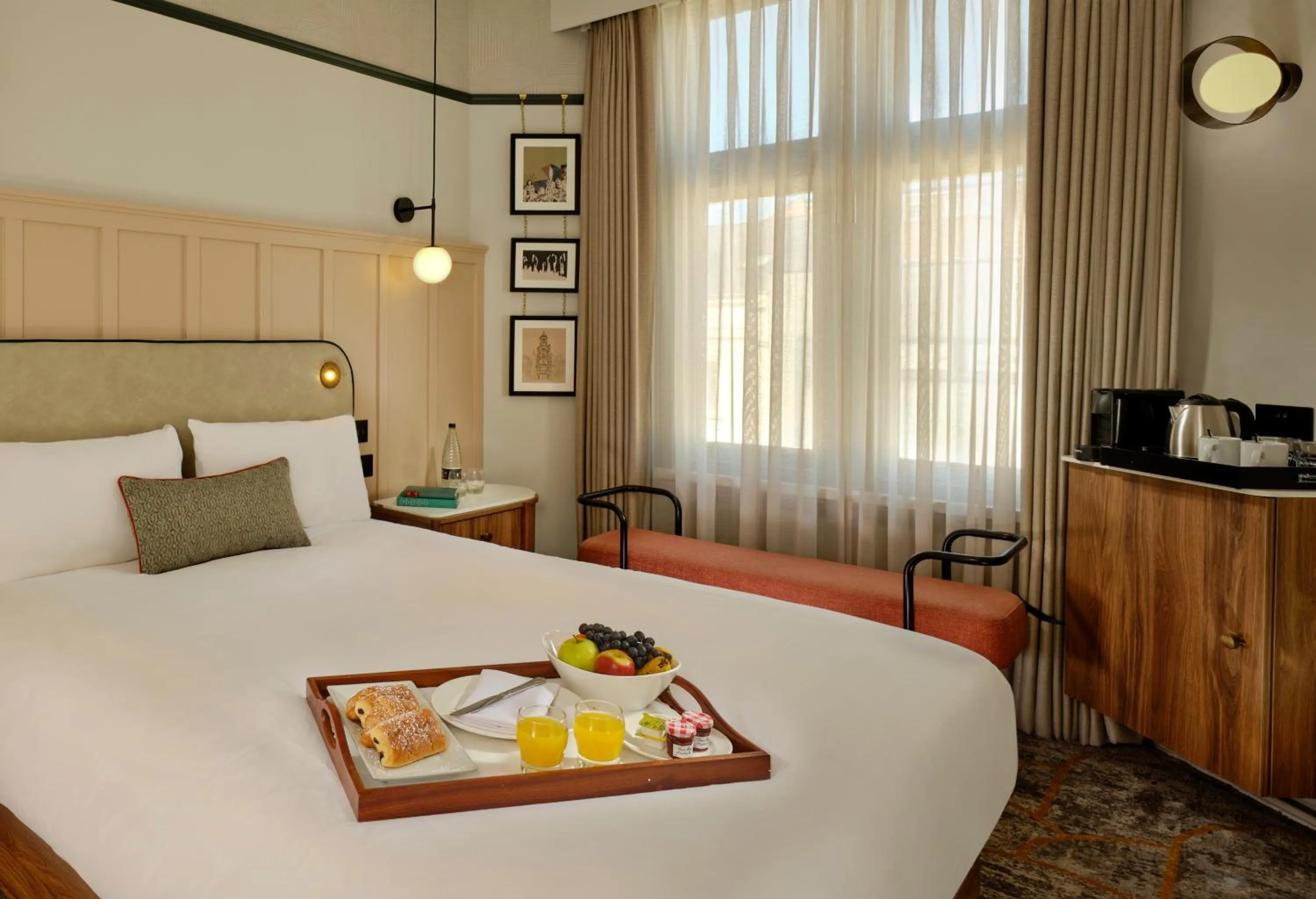 Bed in The Grand Hotel Leicester by The Unlimited Collection