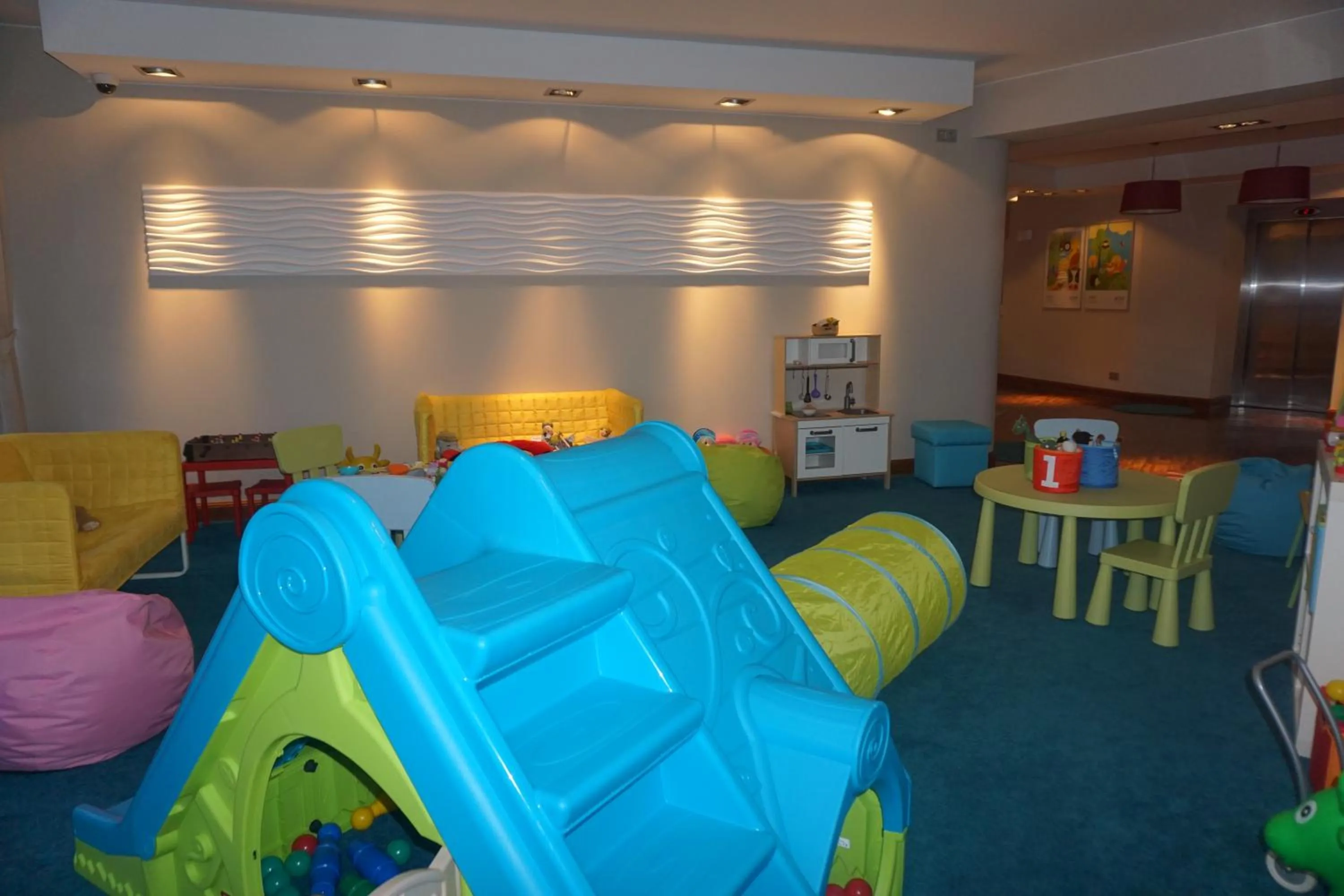 Kids's club in Ach Mazury