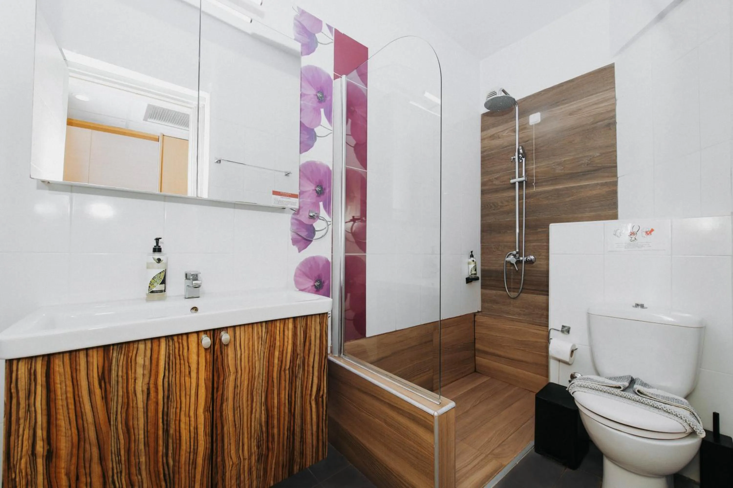 Sovereign Beach Hotel