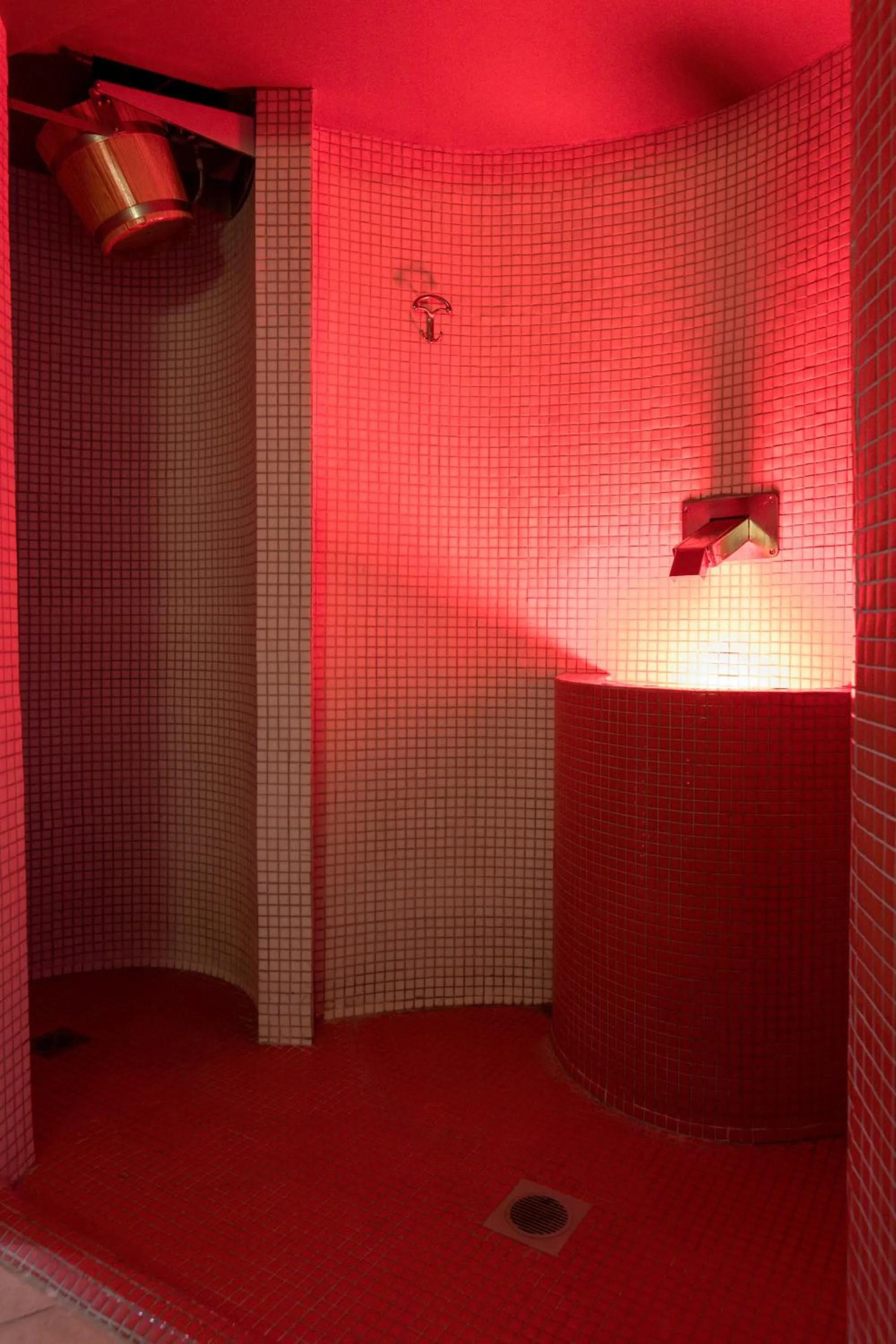 Spa and wellness centre/facilities, Bed in Sovereign Beach Hotel