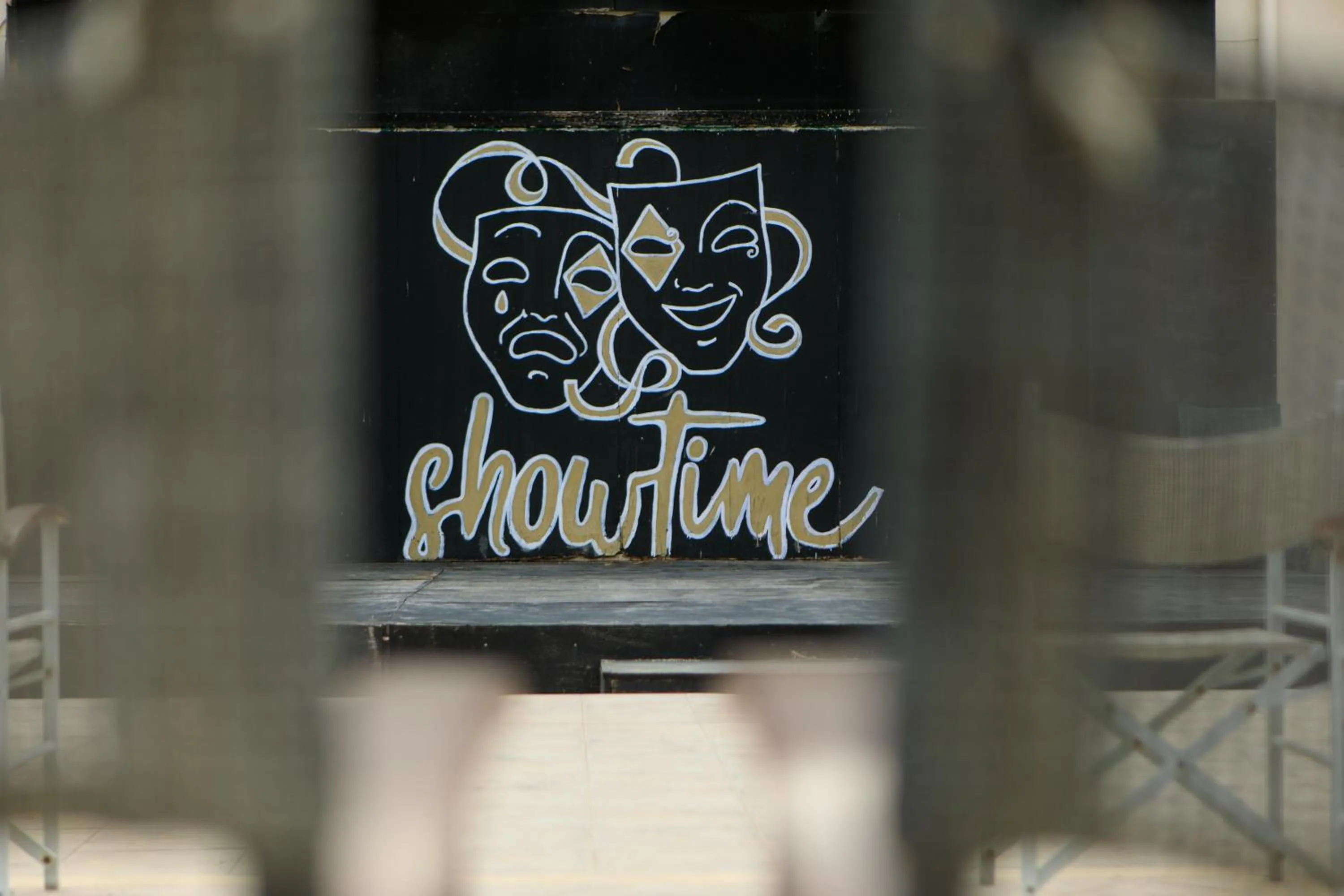 Entertainment in Sovereign Beach Hotel