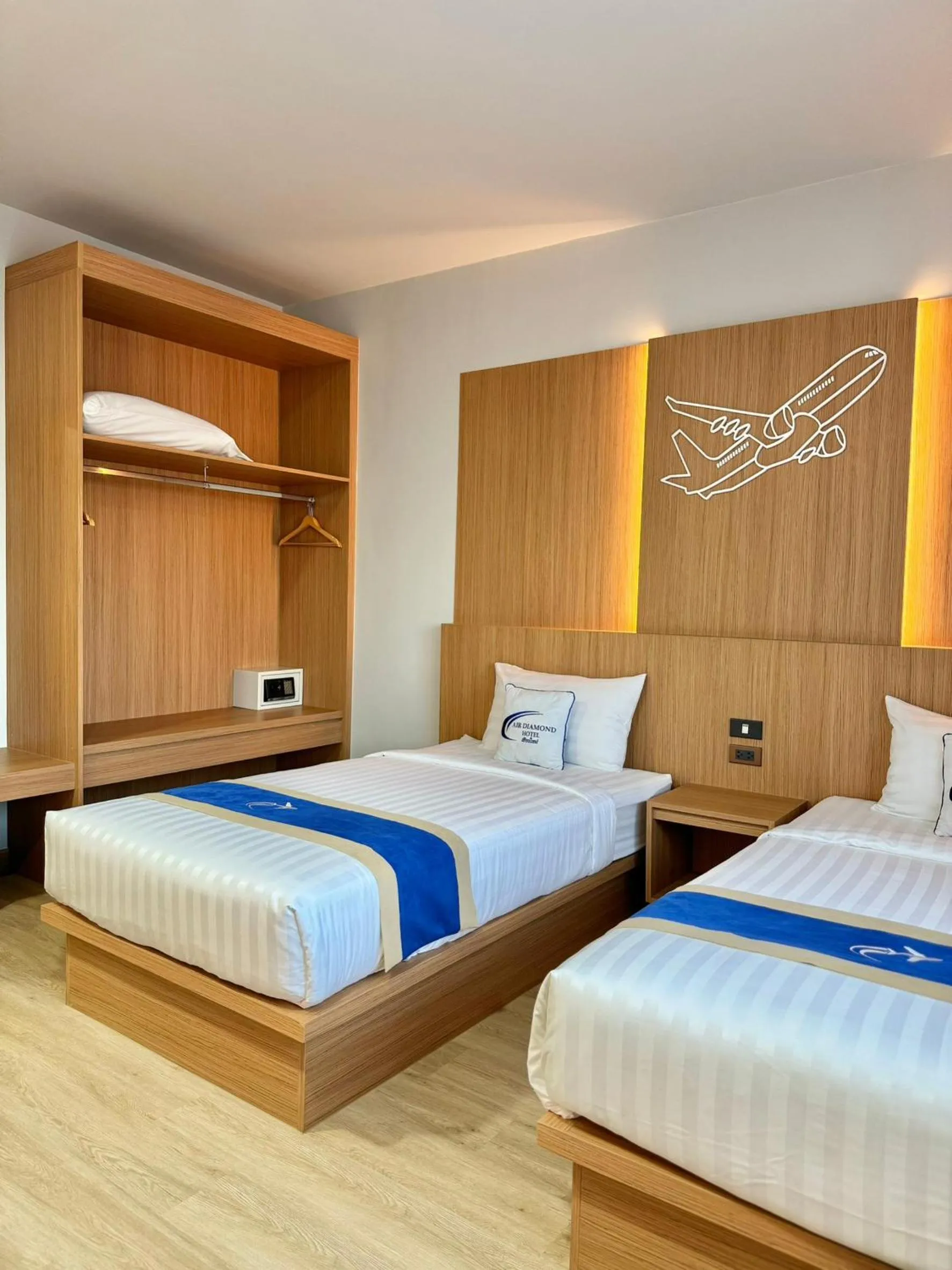 Bedroom, Bed in Air Diamond Hotel